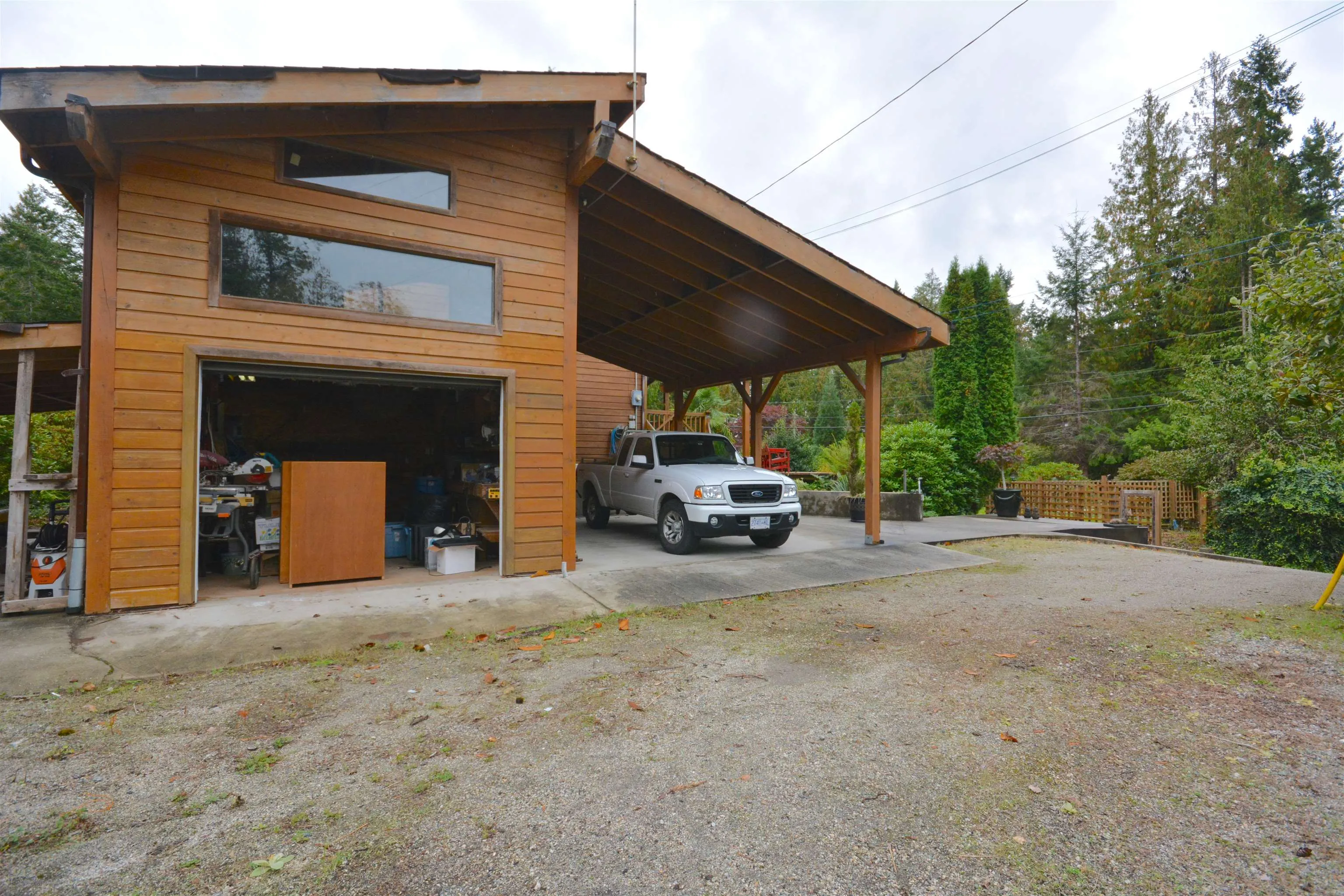 5085 Panorama Drive