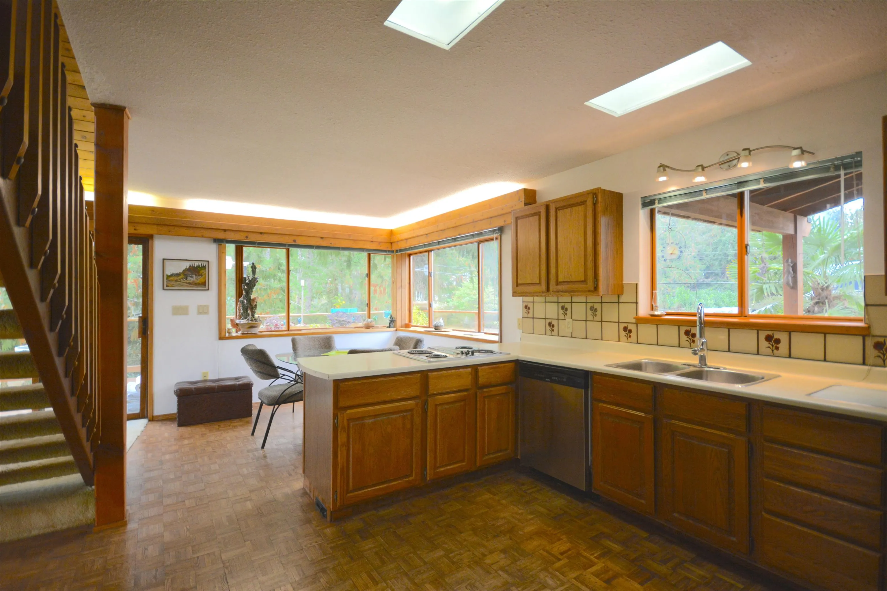5085 Panorama Drive