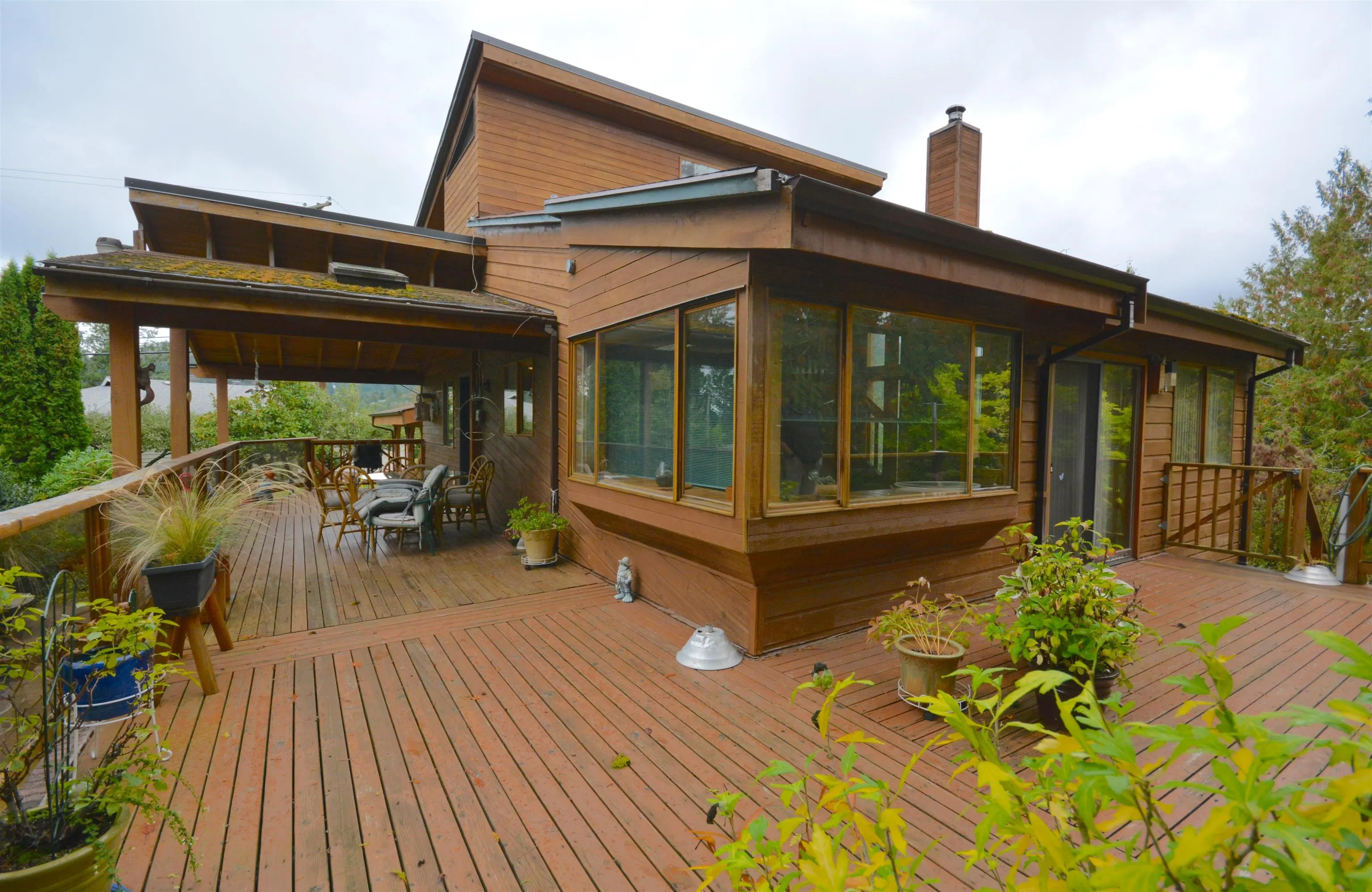5085 Panorama Drive