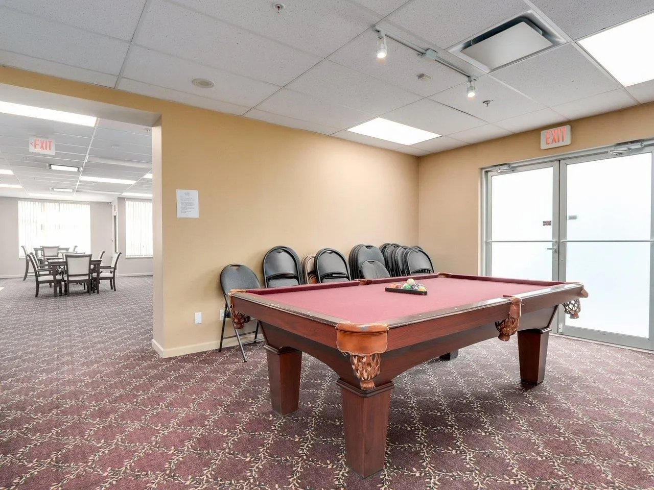 702 615 Hamilton Street