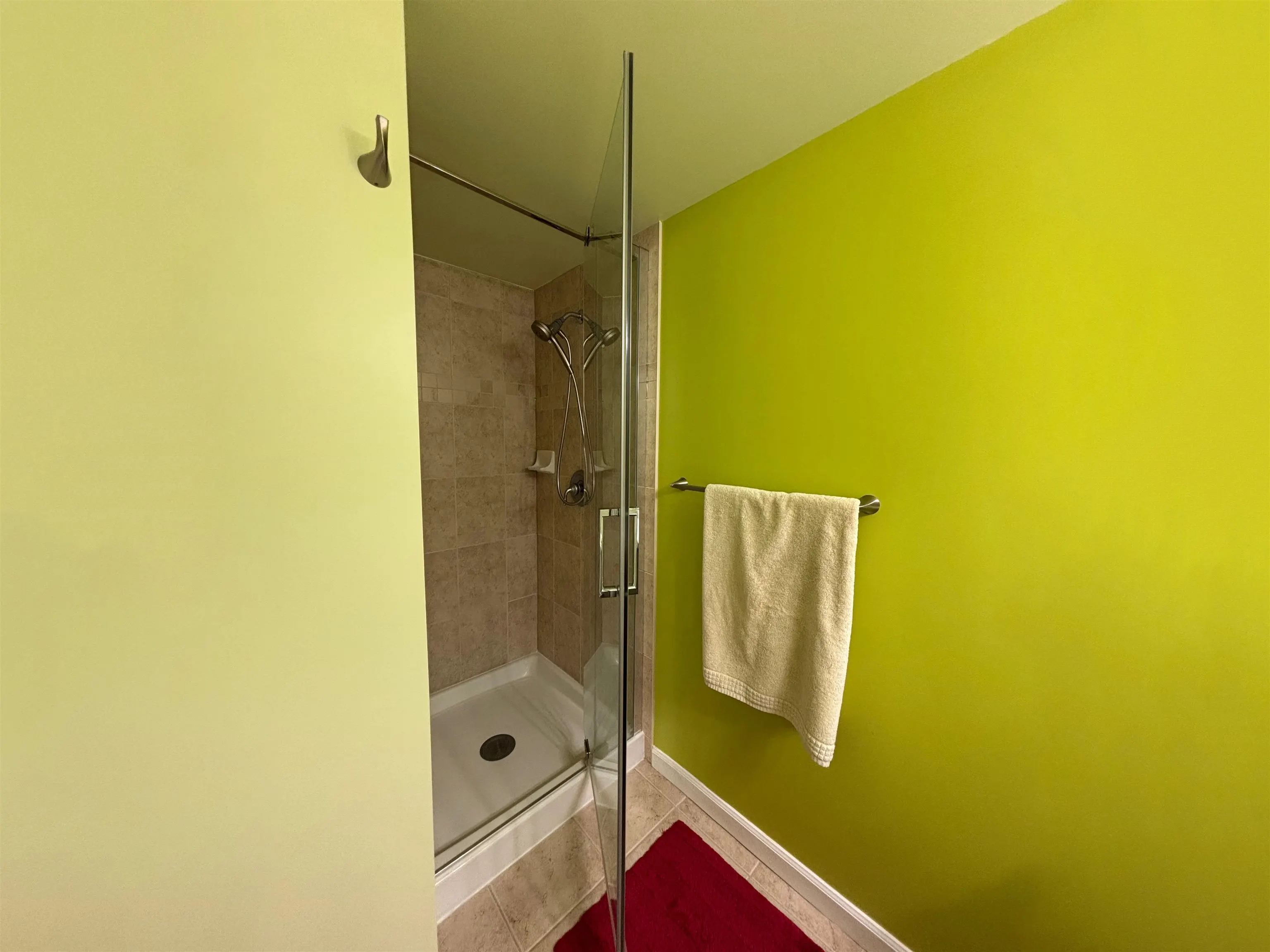 702 615 Hamilton Street