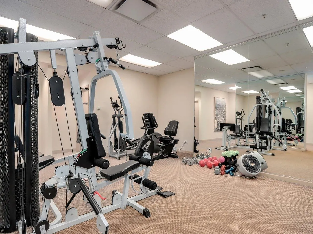 702 615 Hamilton Street