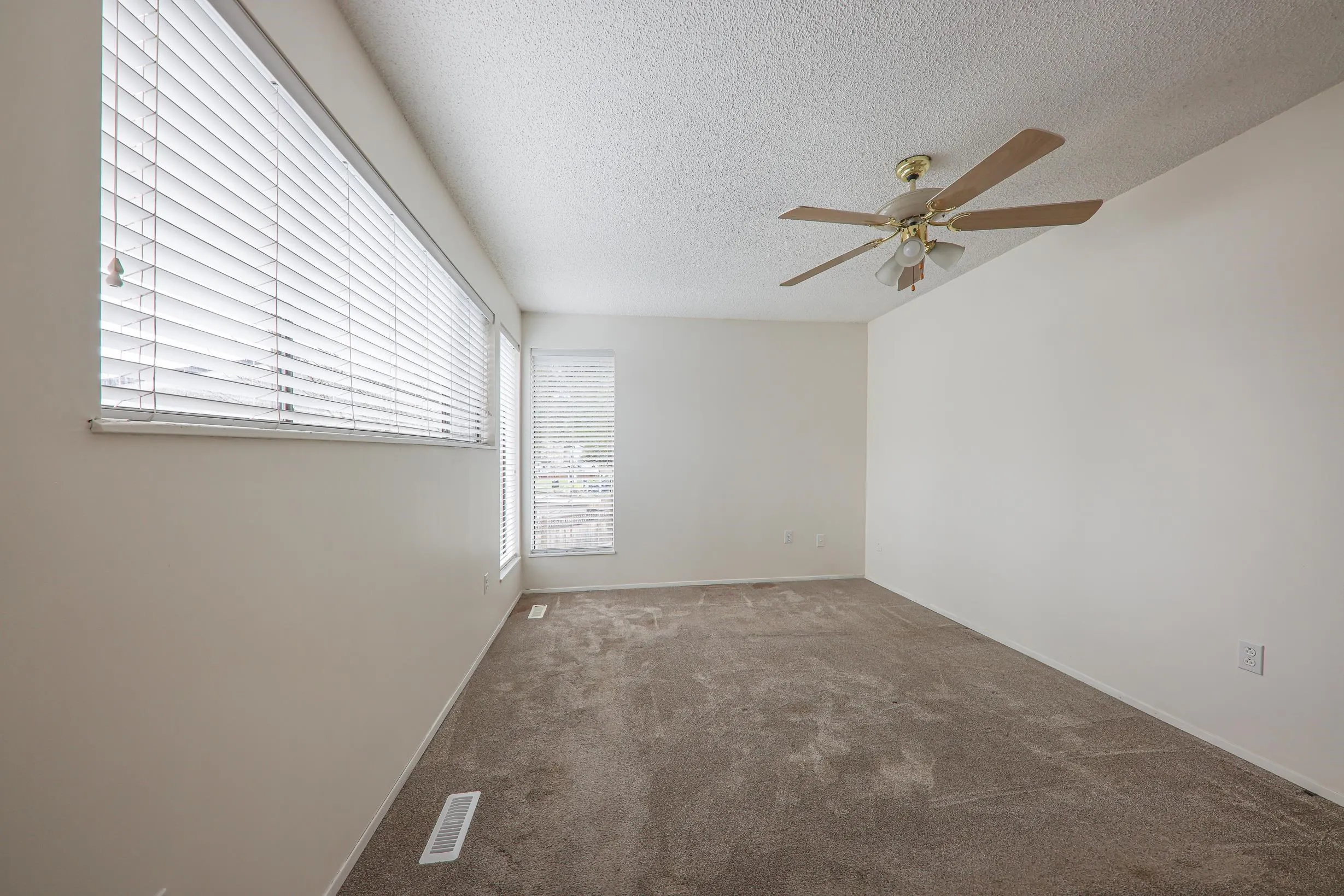 864 Pinebrook Place