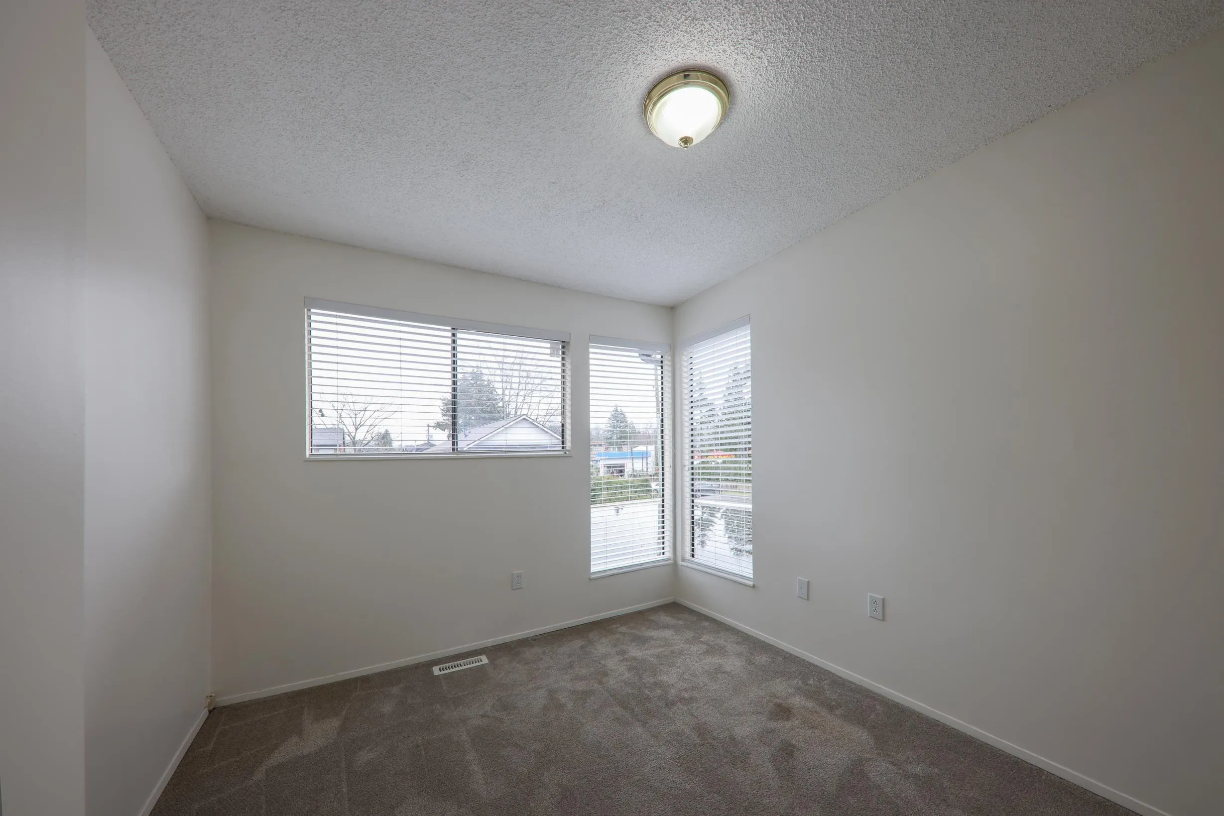 864 Pinebrook Place