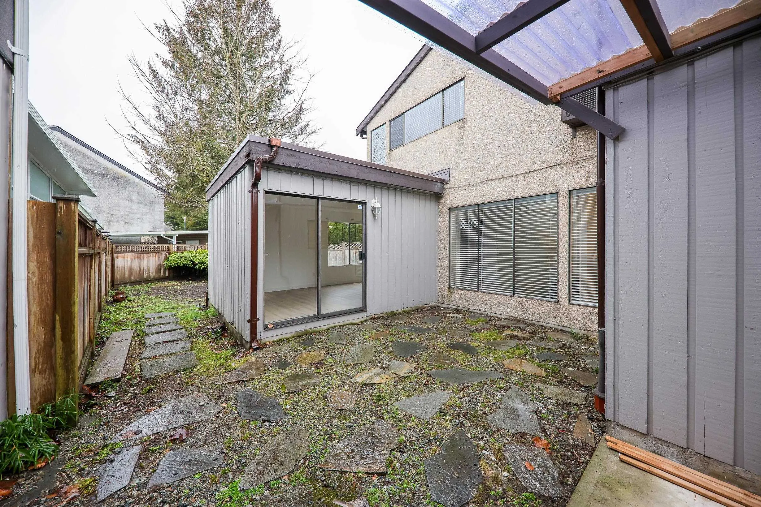 864 Pinebrook Place