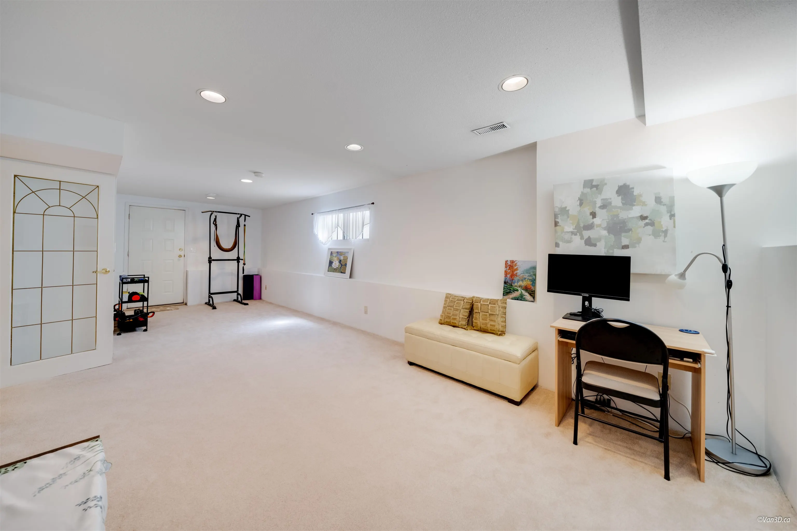 1295 Daimler Street