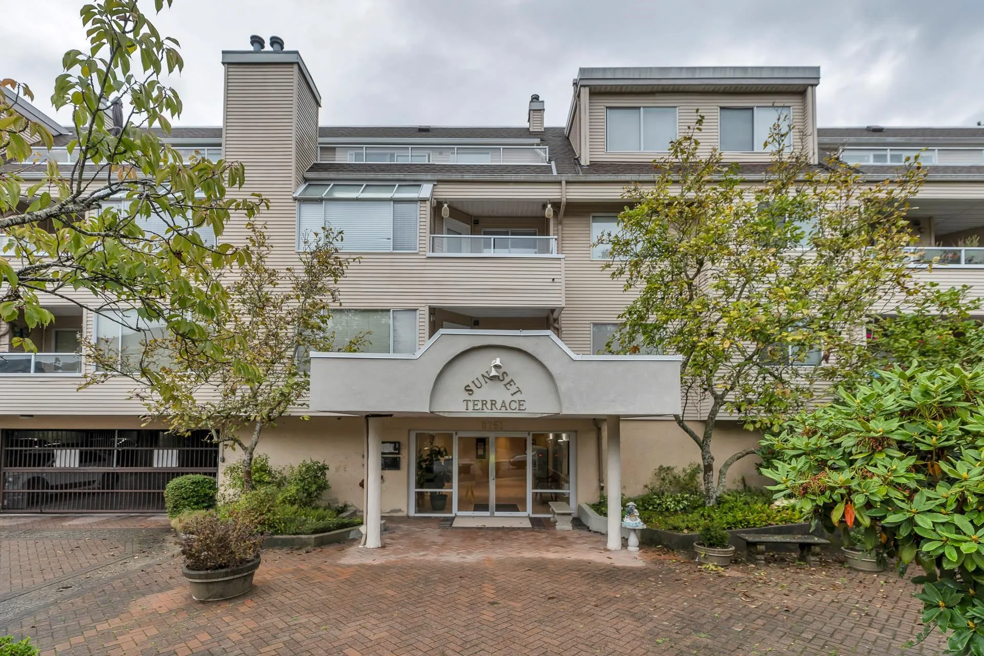 109 8751 General Currie Road