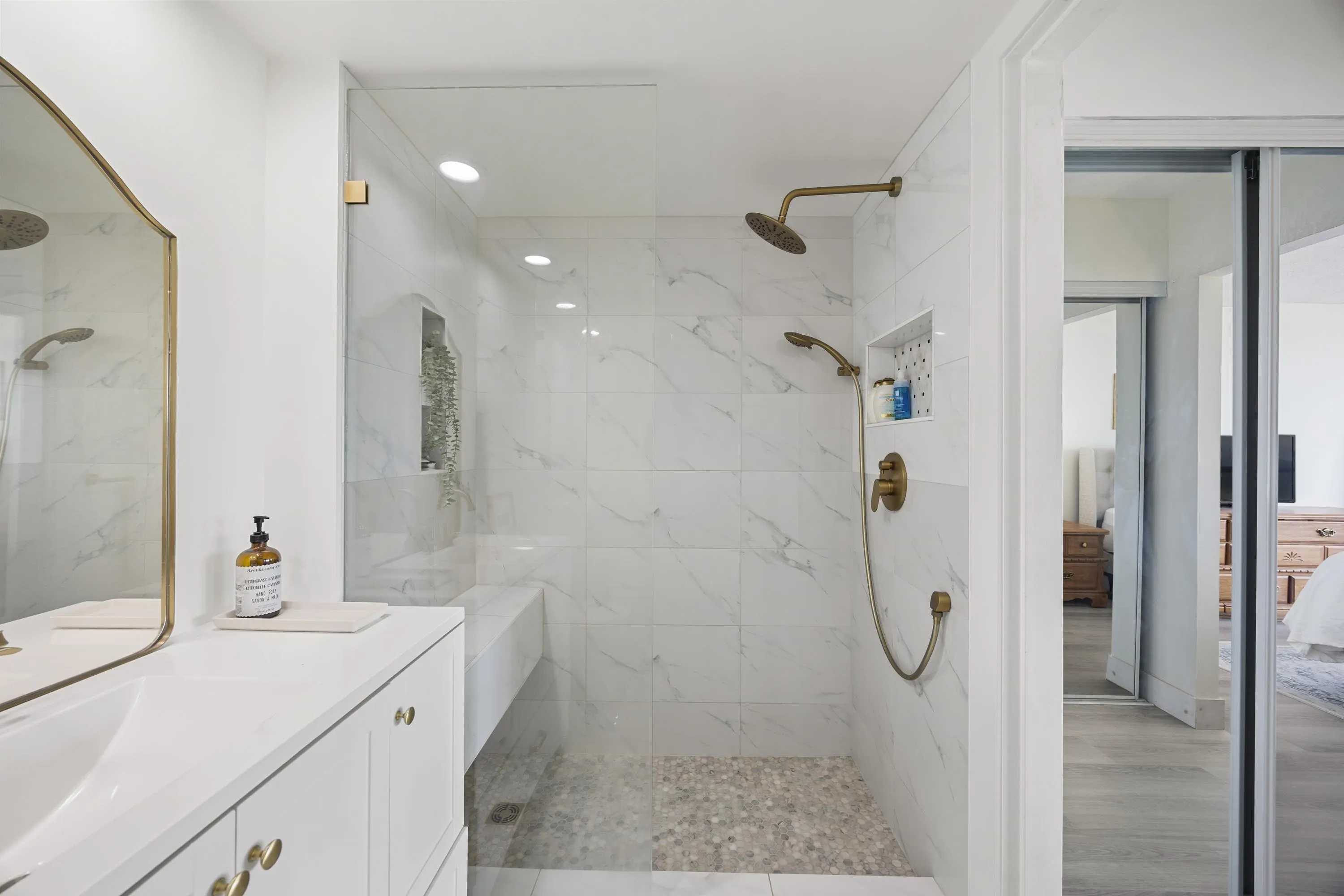 1306 14881 103a Avenue