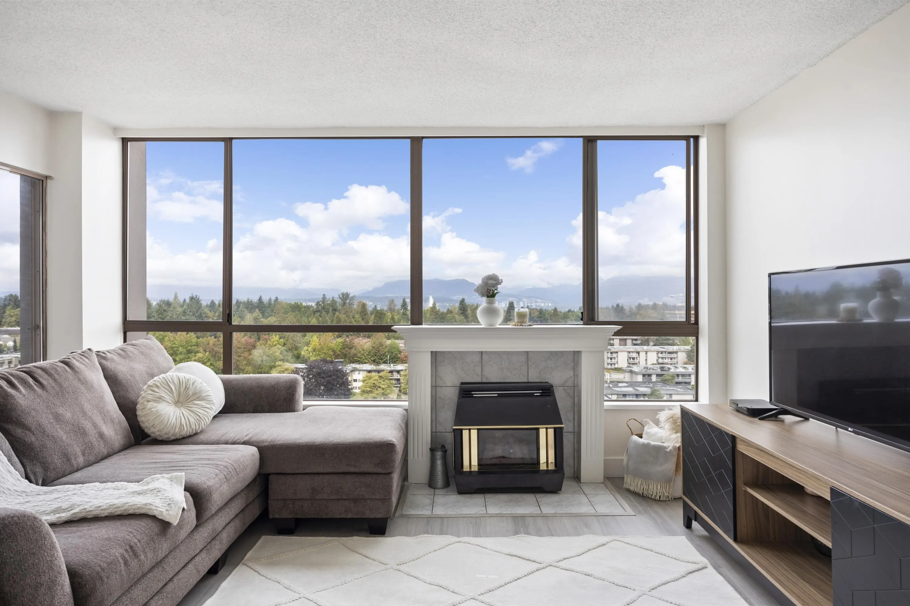 1306 14881 103a Avenue