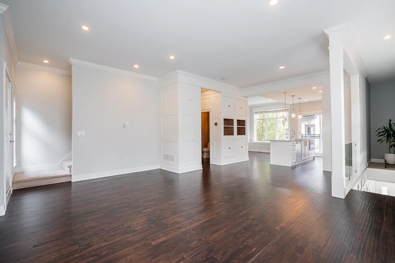 47 2687 158 Street