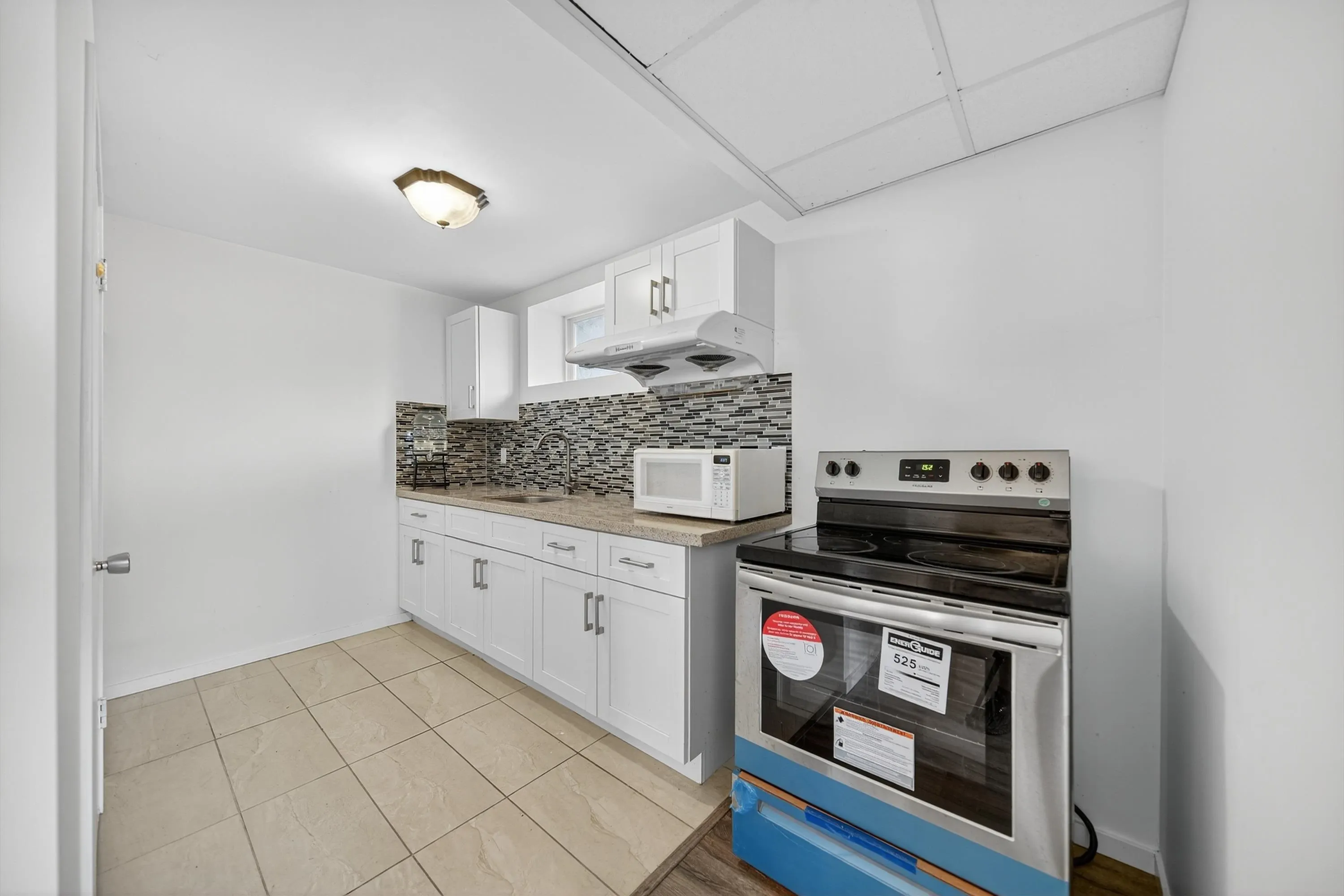 8607 Byron Road