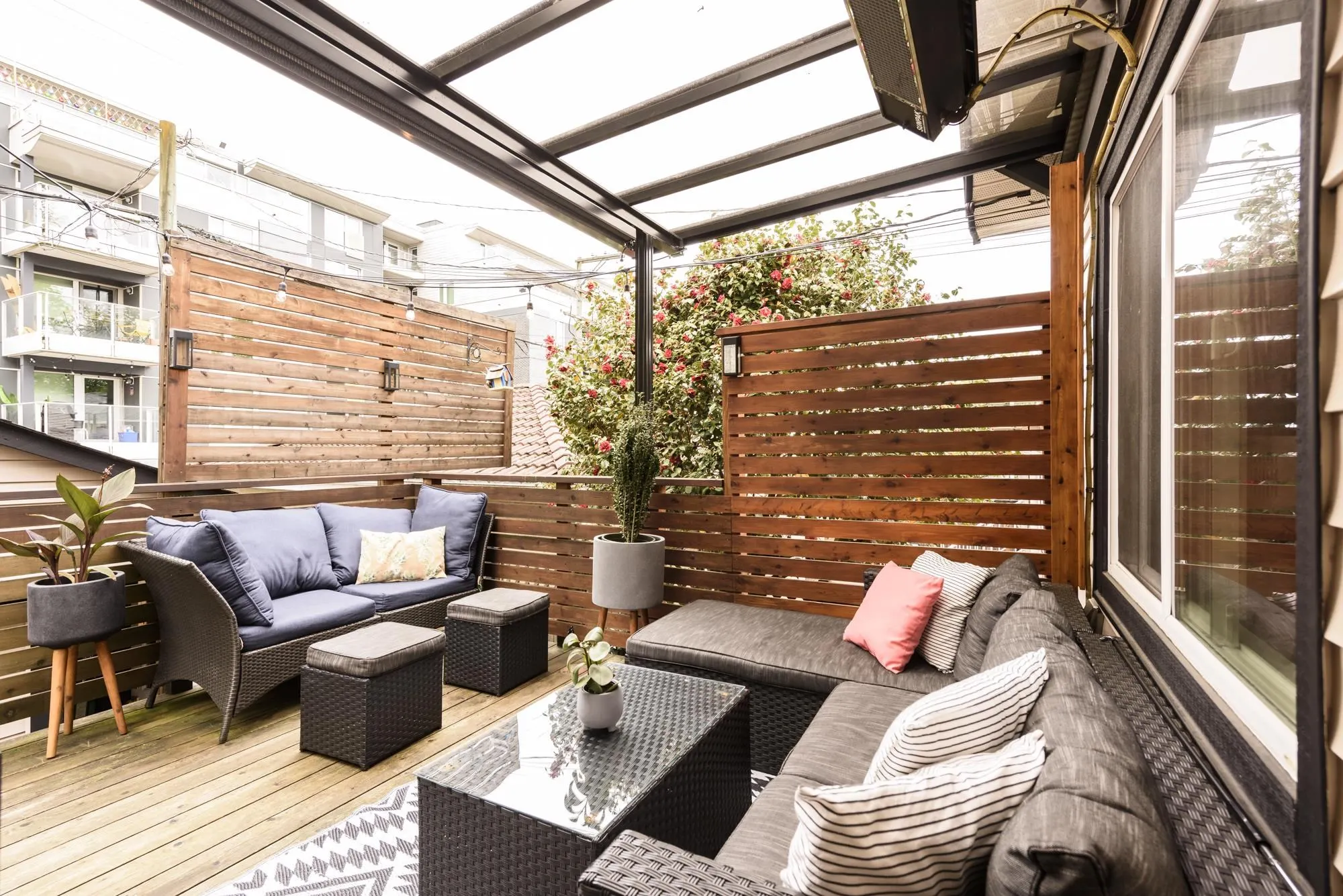 3528 Franklin Street