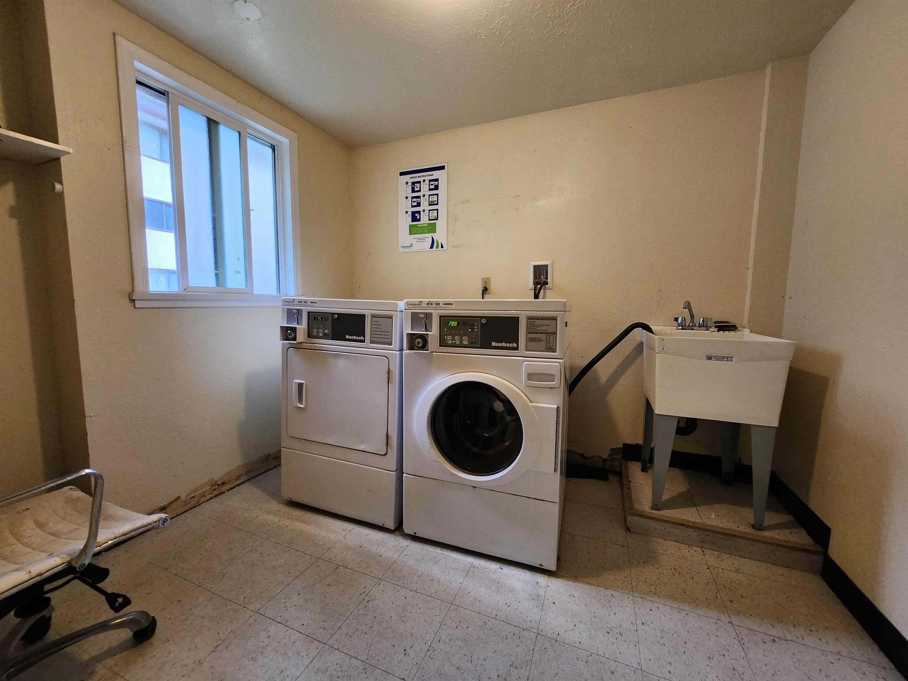 306 8060 Ryan Road