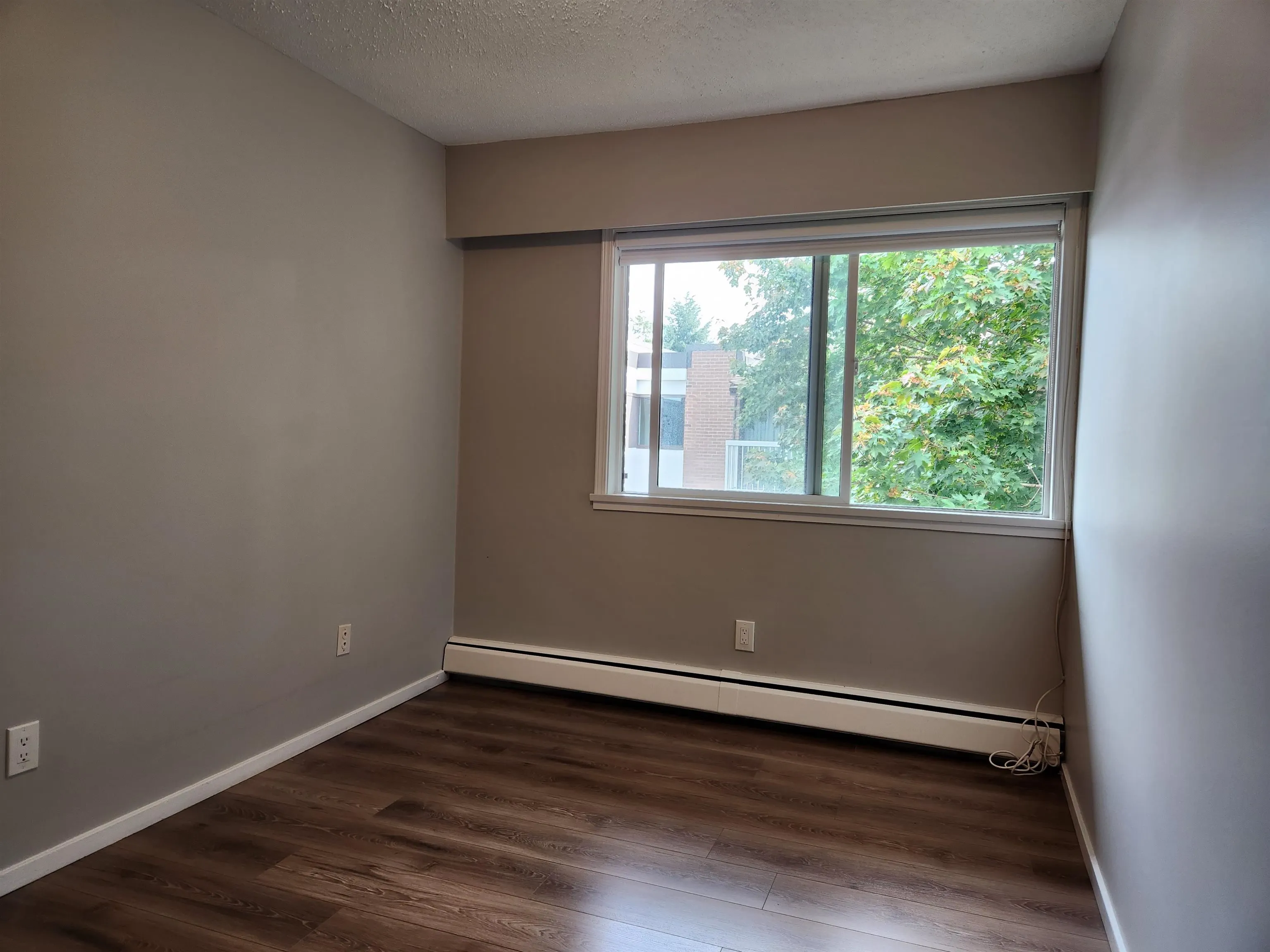 306 8060 Ryan Road
