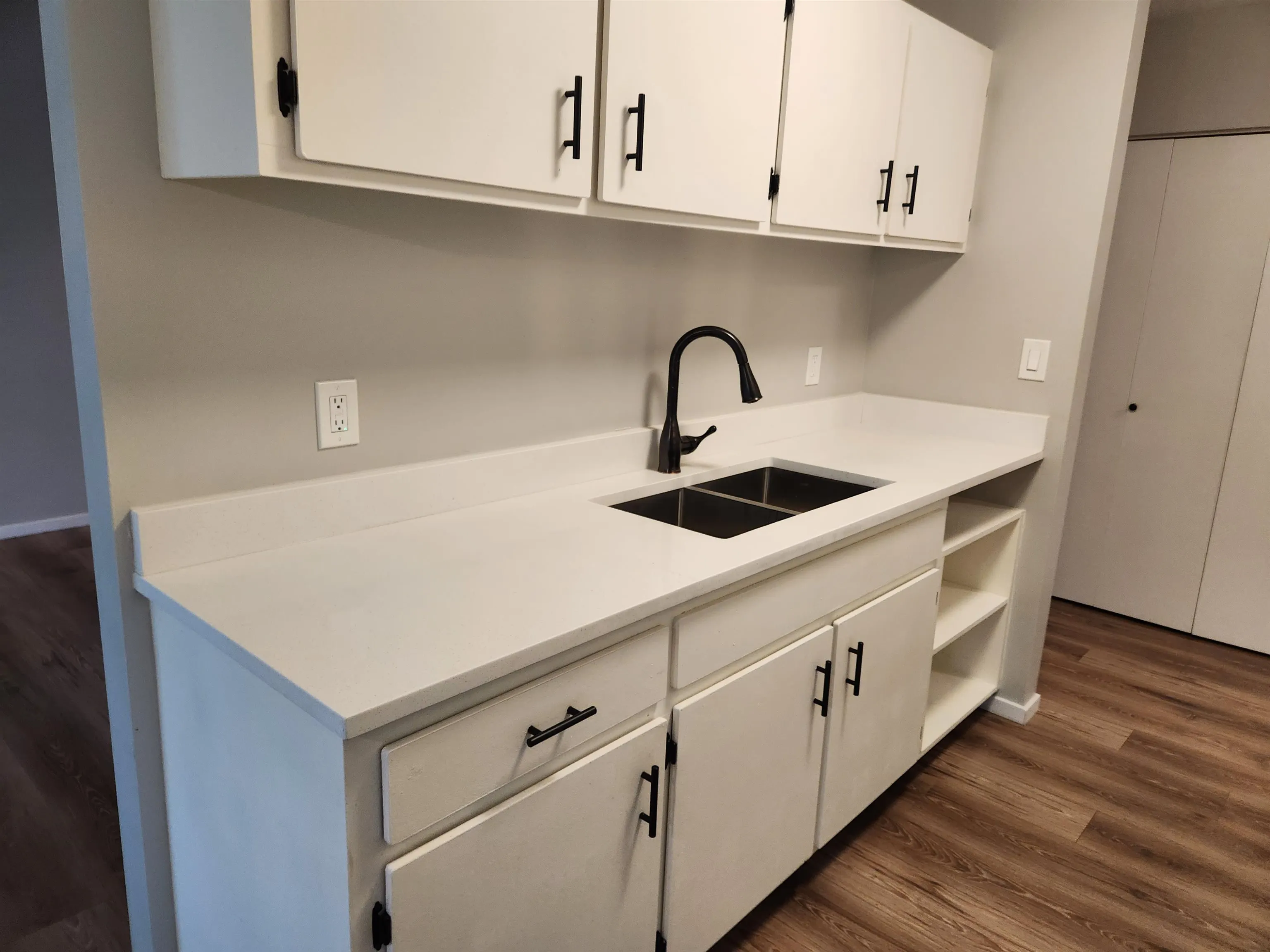 306 8060 Ryan Road