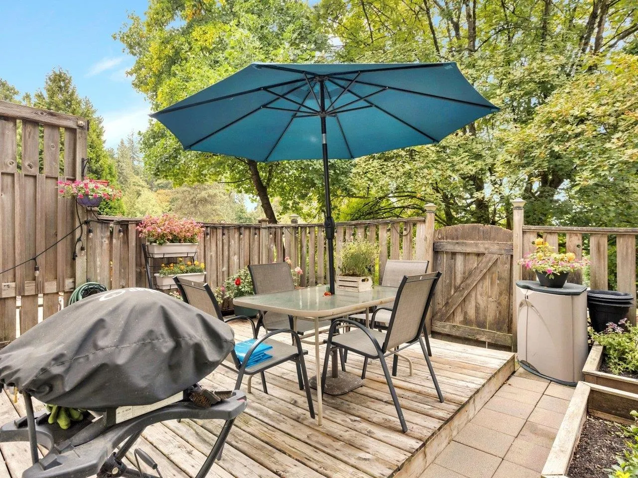 1037 Cecile Drive