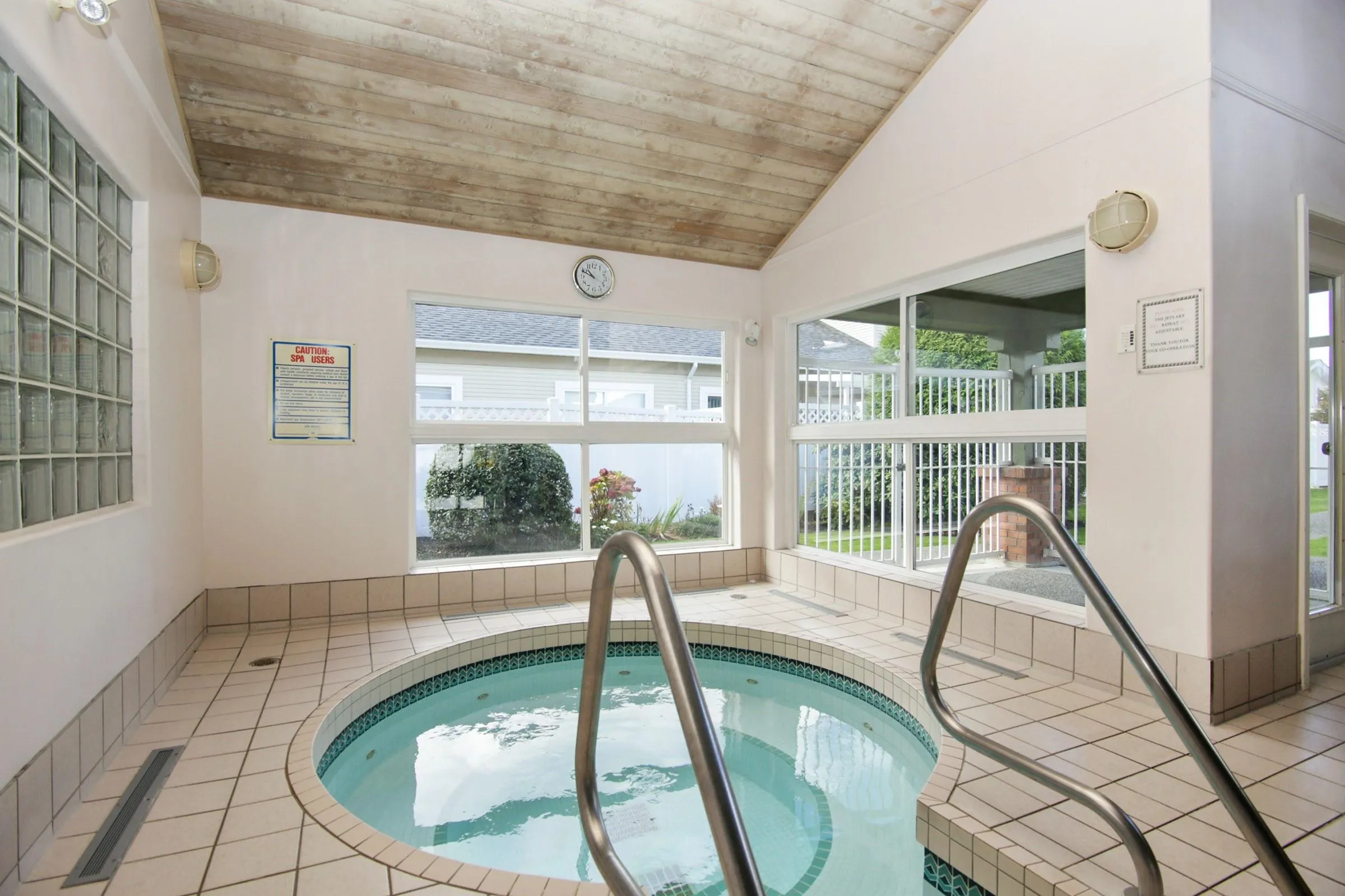 2307 8485 Young Road