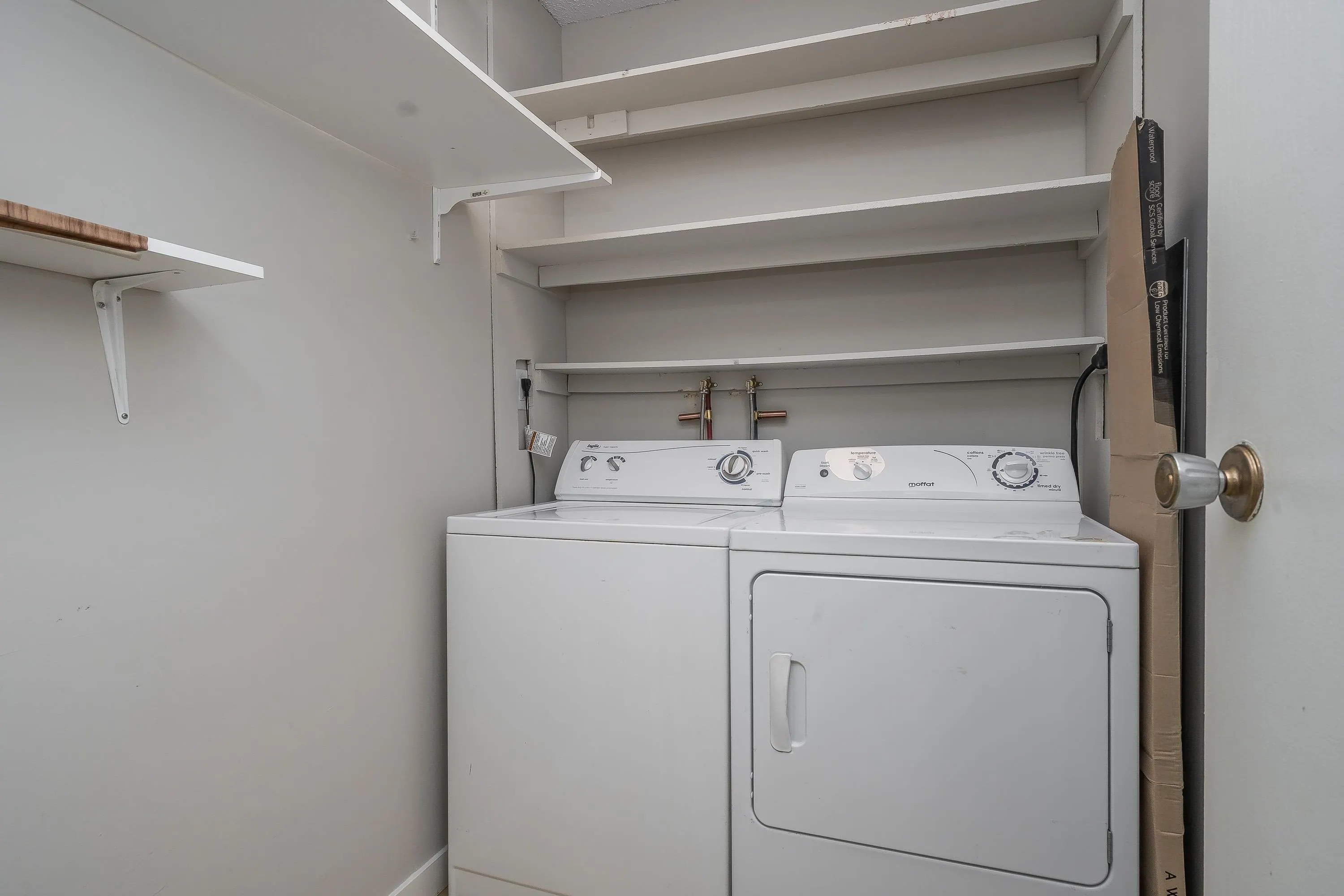 309 1561 Vidal Street