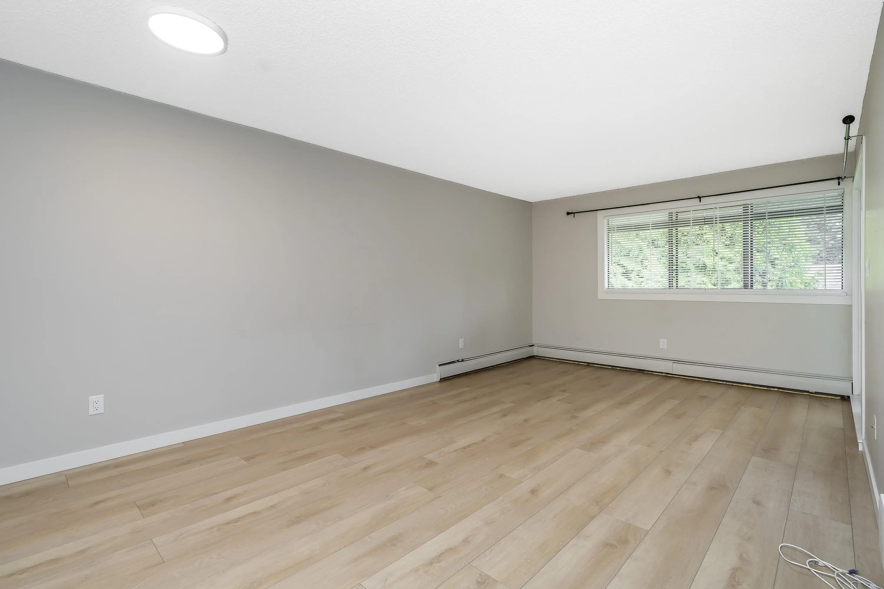 309 1561 Vidal Street