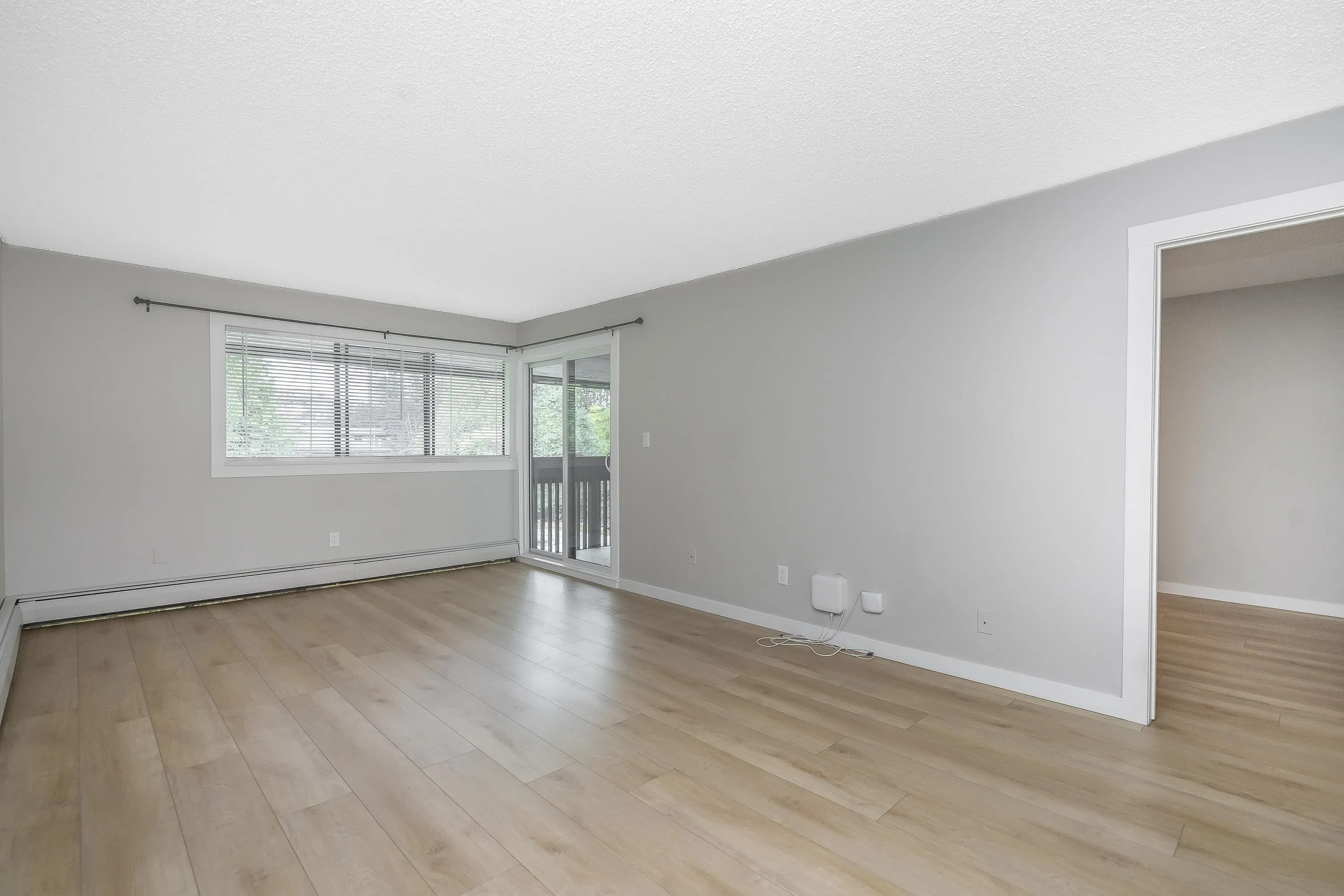 309 1561 Vidal Street