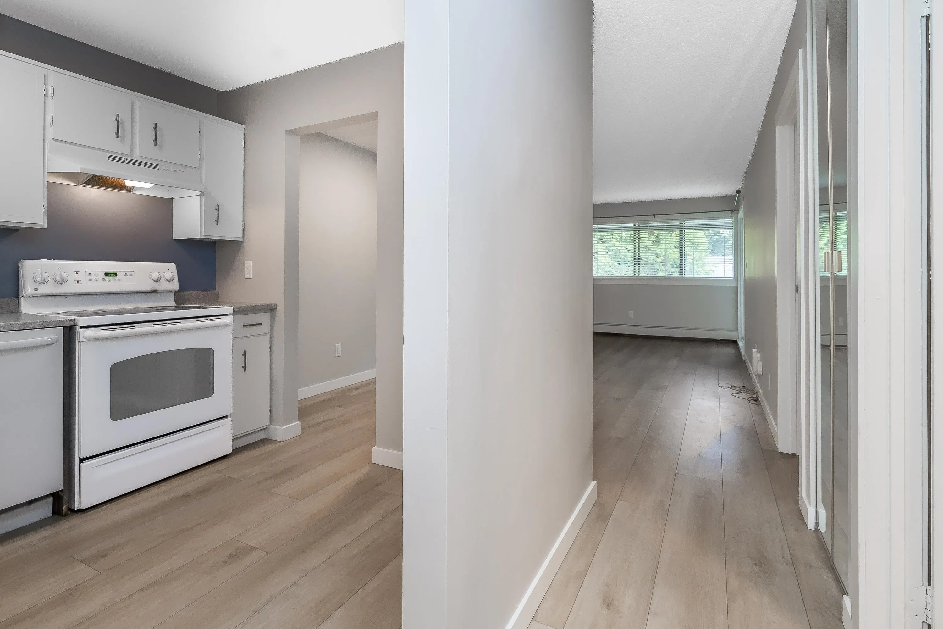 309 1561 Vidal Street