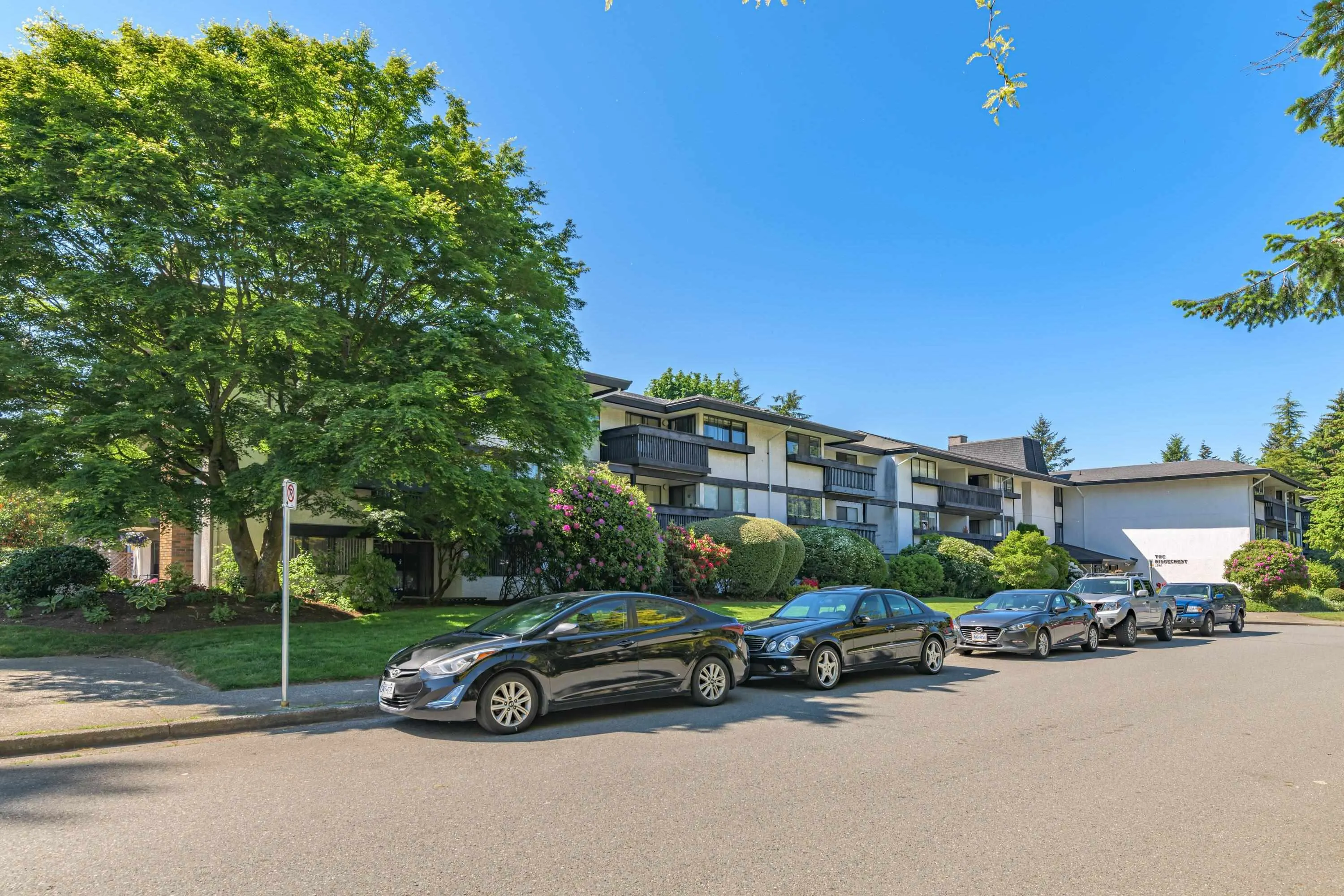 309 1561 Vidal Street