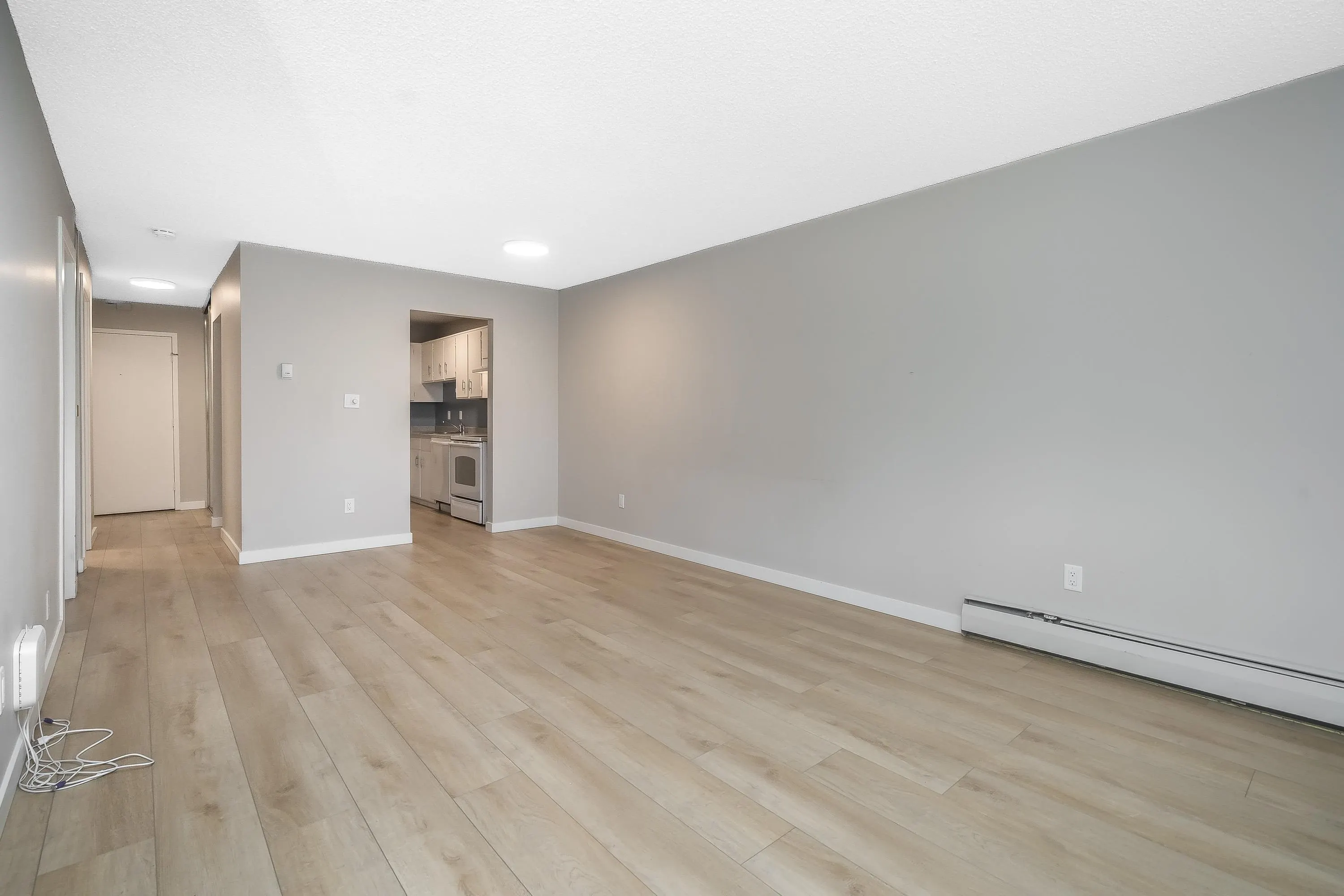 309 1561 Vidal Street