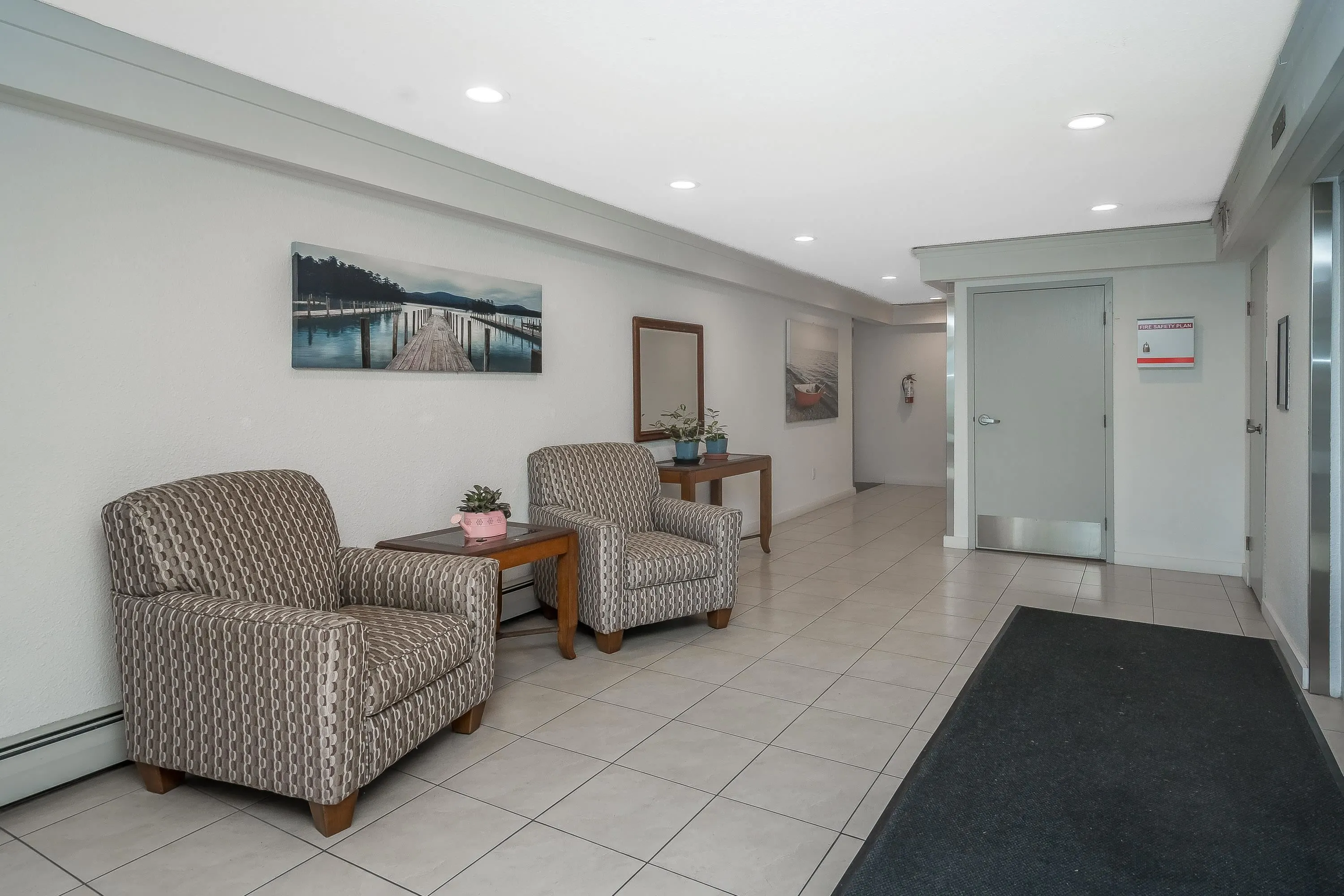 309 1561 Vidal Street