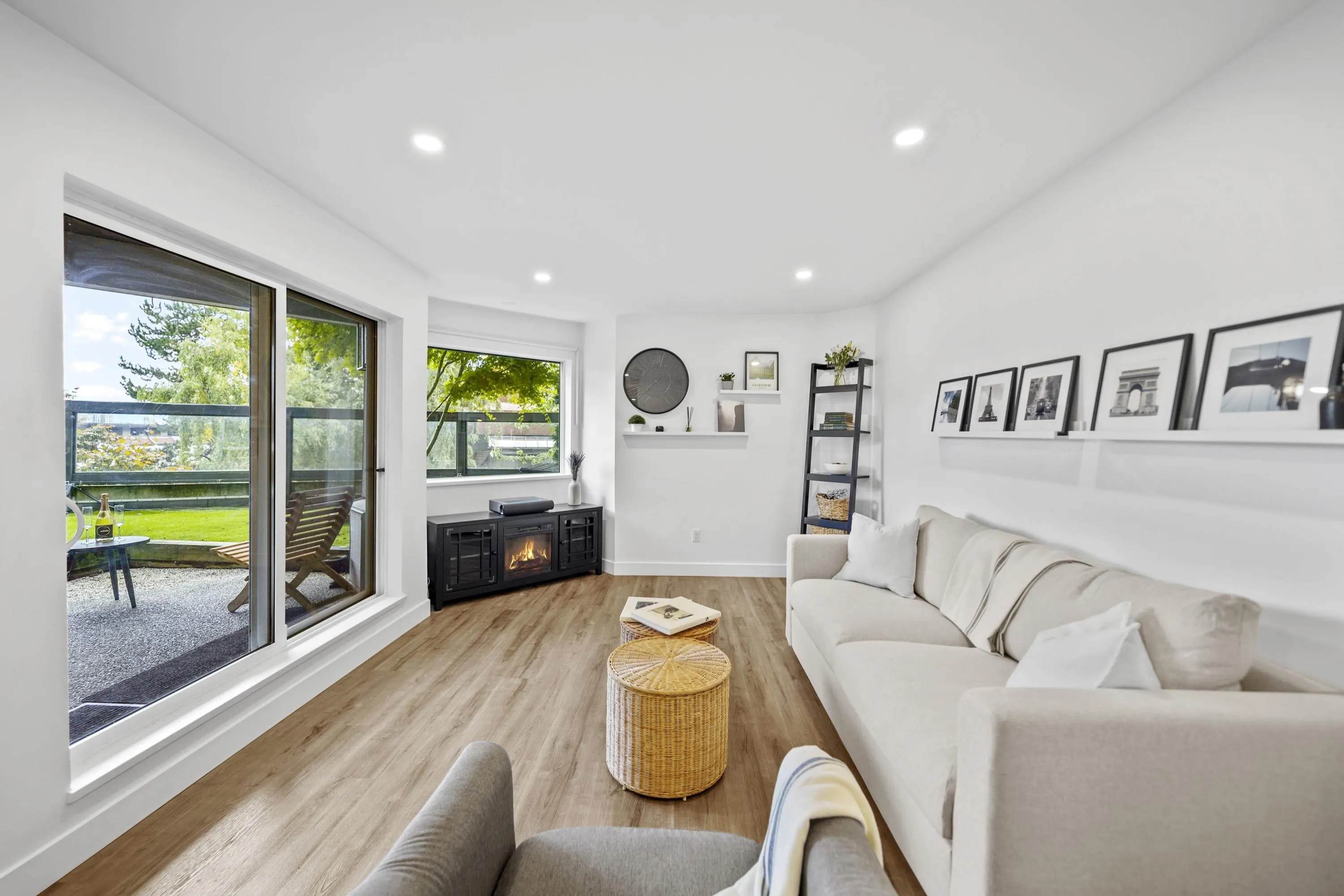 112 1345 W 4th Avenue