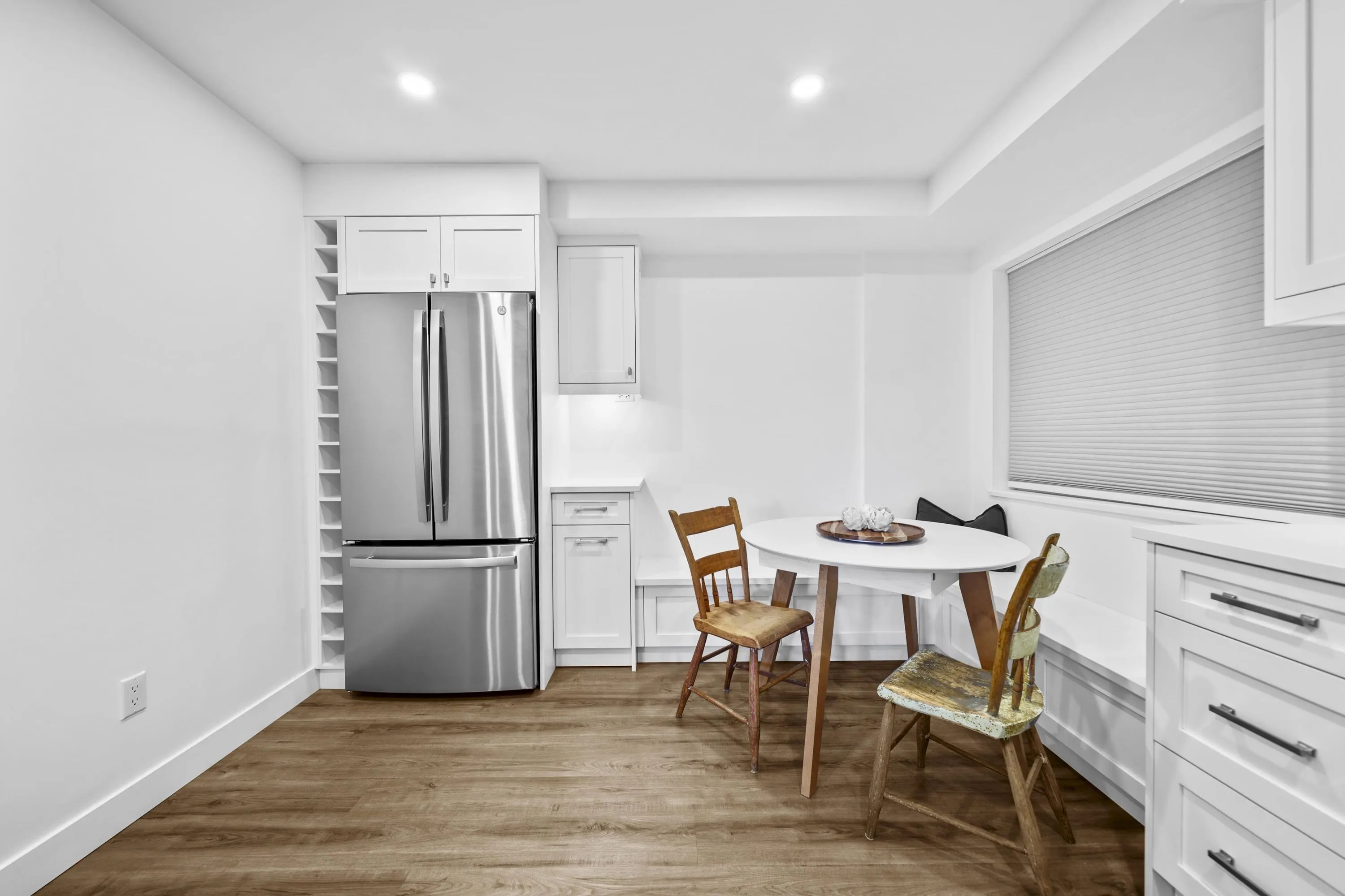 112 1345 W 4th Avenue