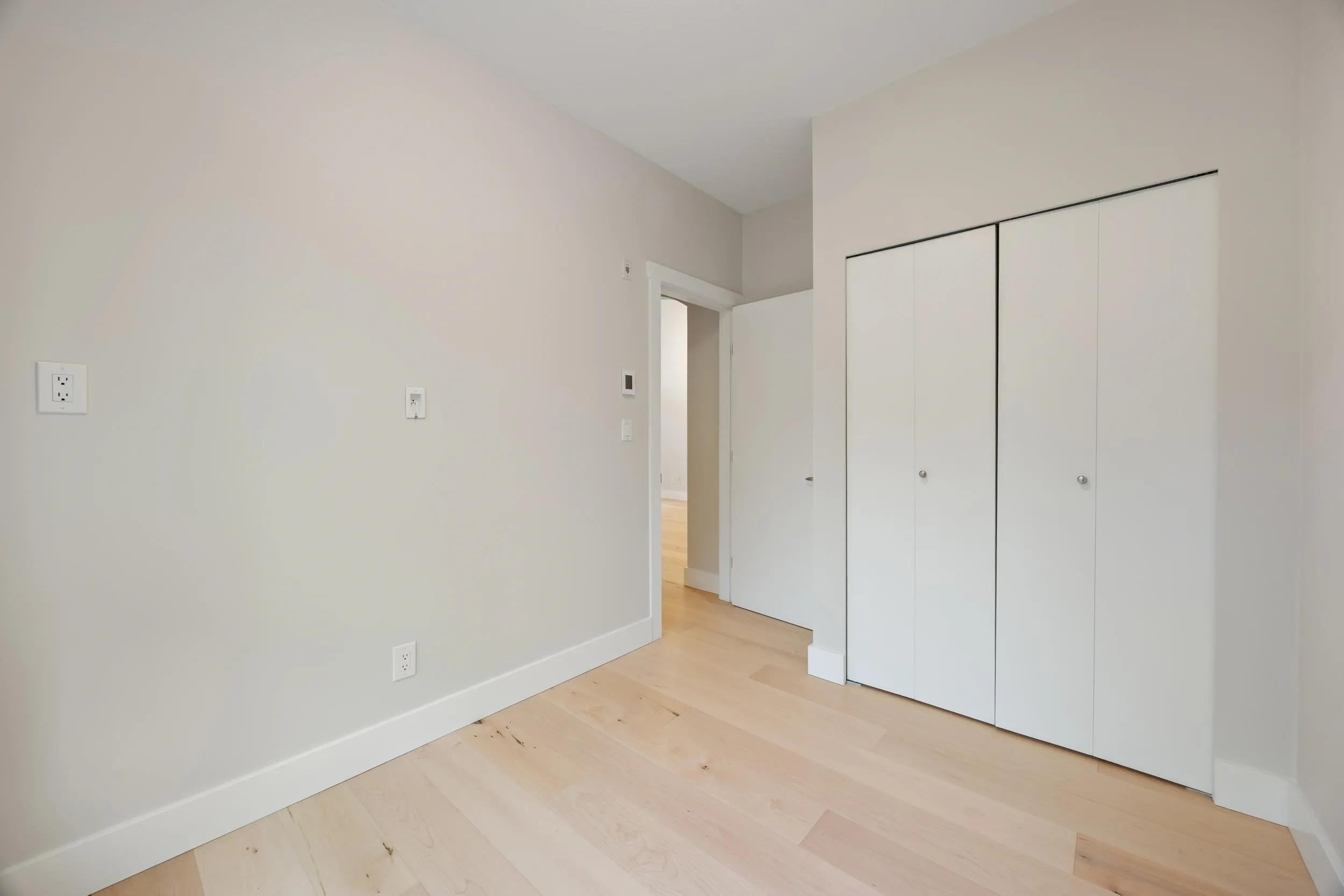 603 7478 Byrnepark Walk