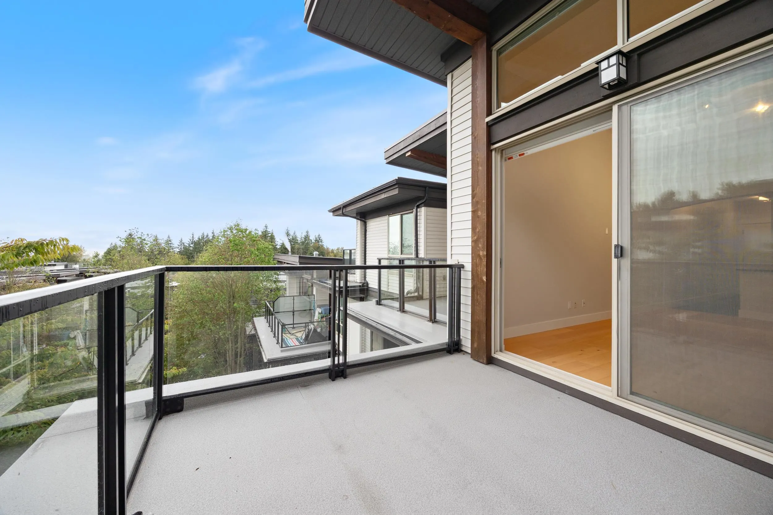 603 7478 Byrnepark Walk