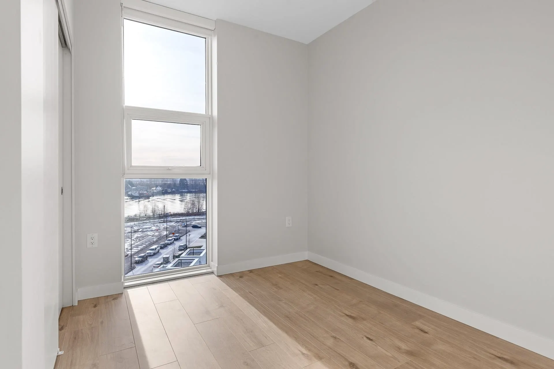 90X 3430 E Kent