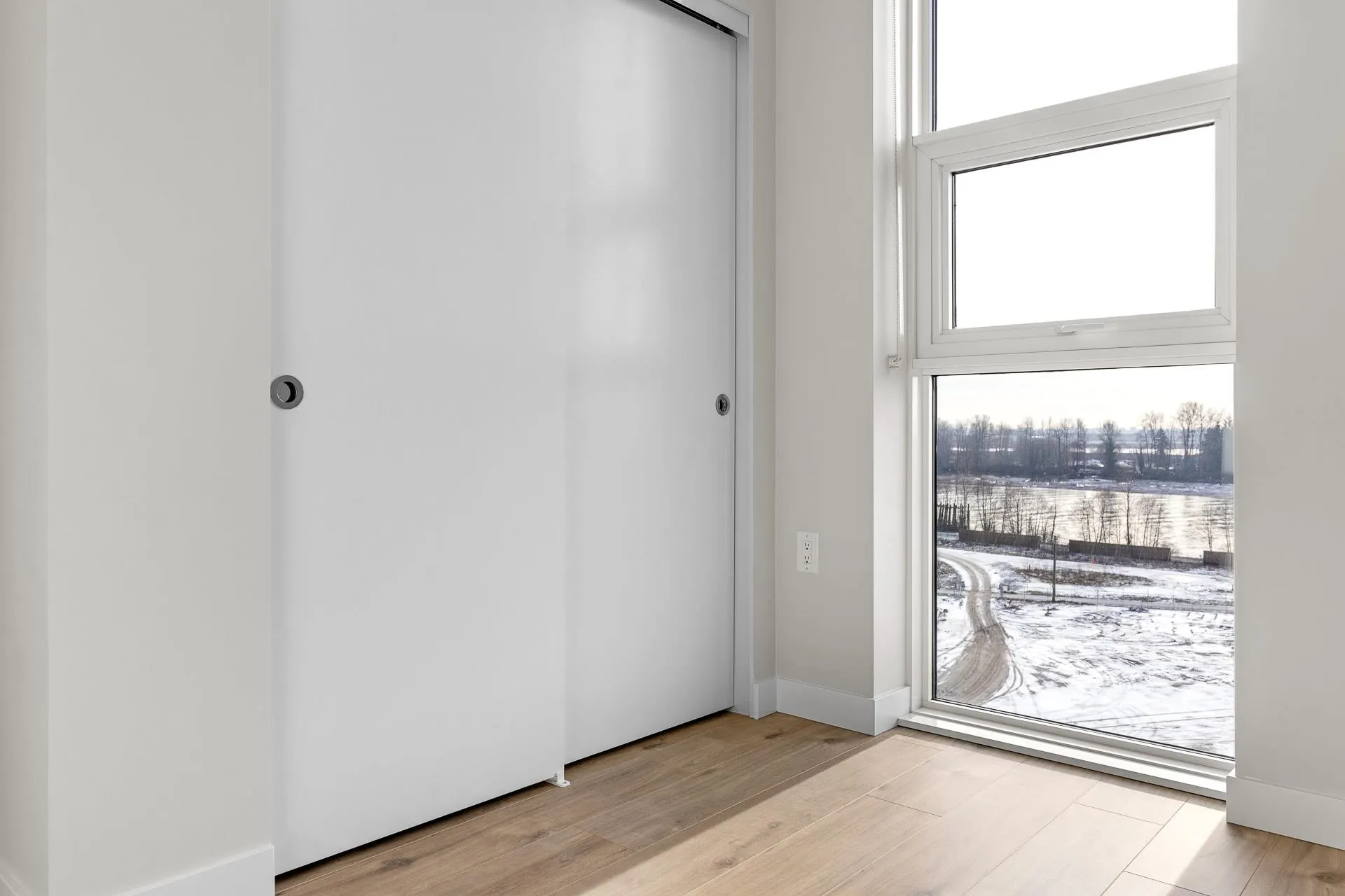 90X 3430 E Kent