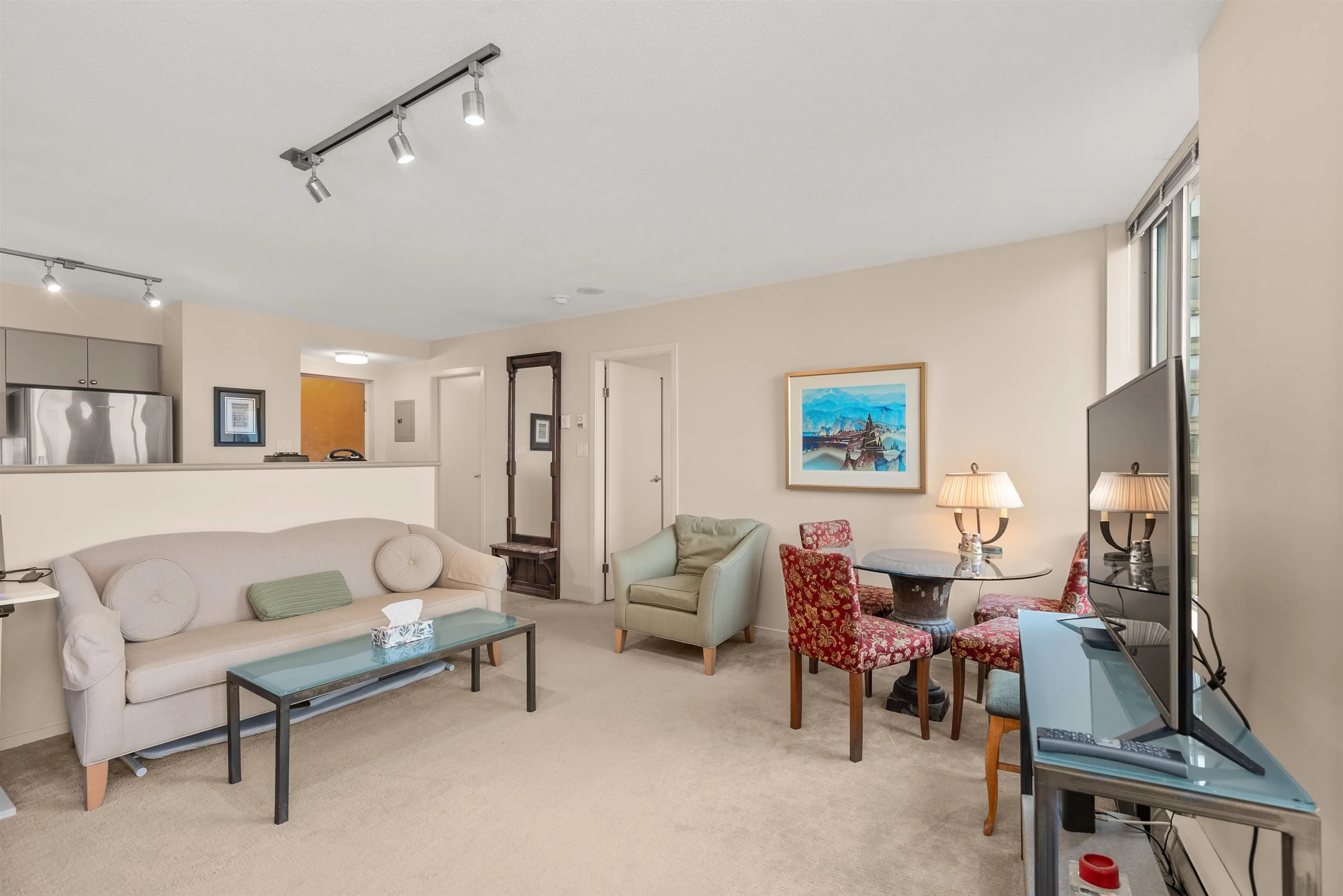 1607 1277 Nelson Street