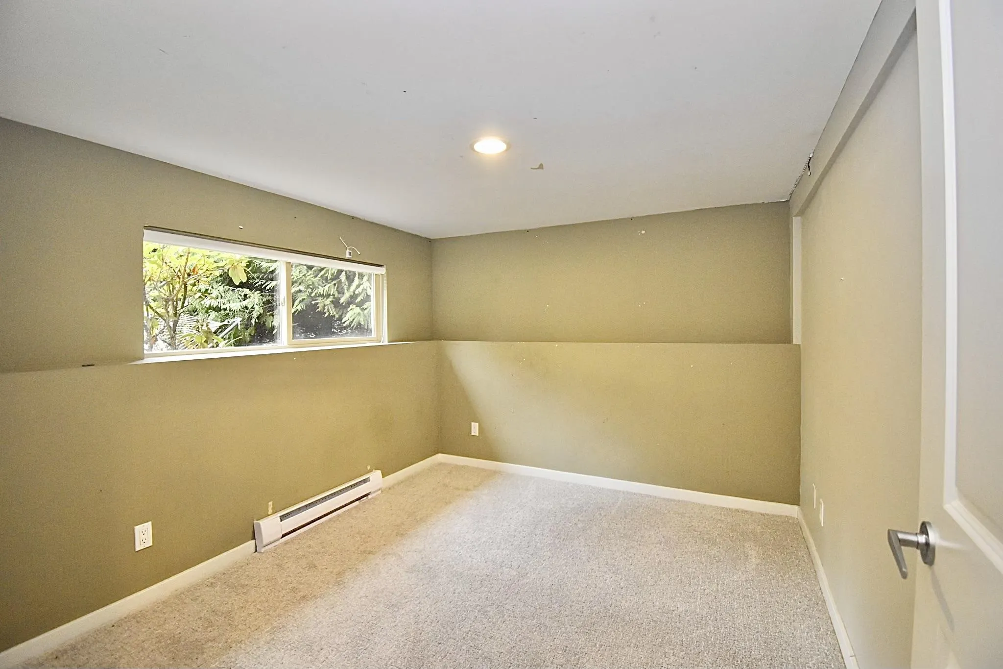 958 Gower Point Road