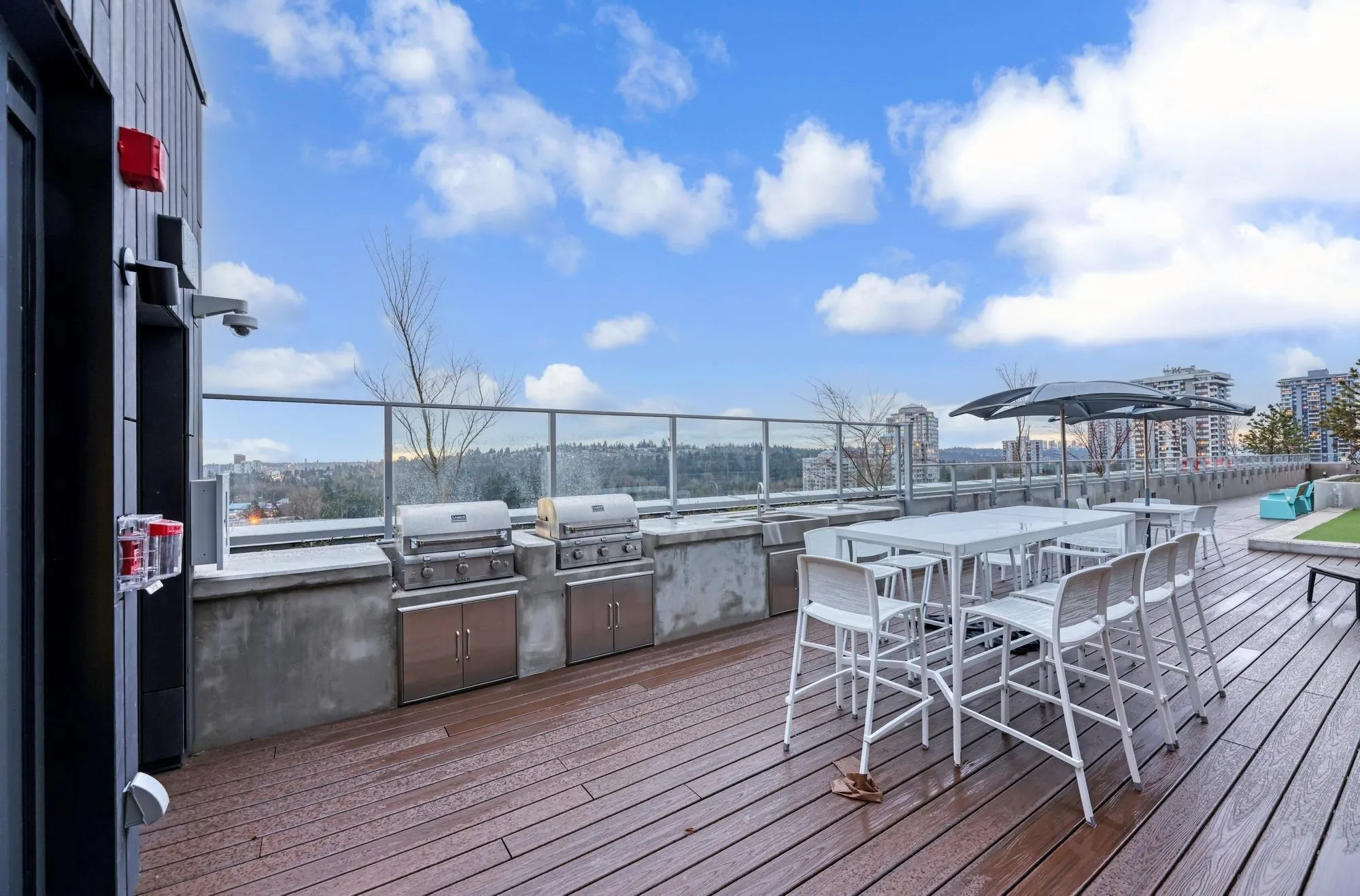 1607 3809 Evergreen Place