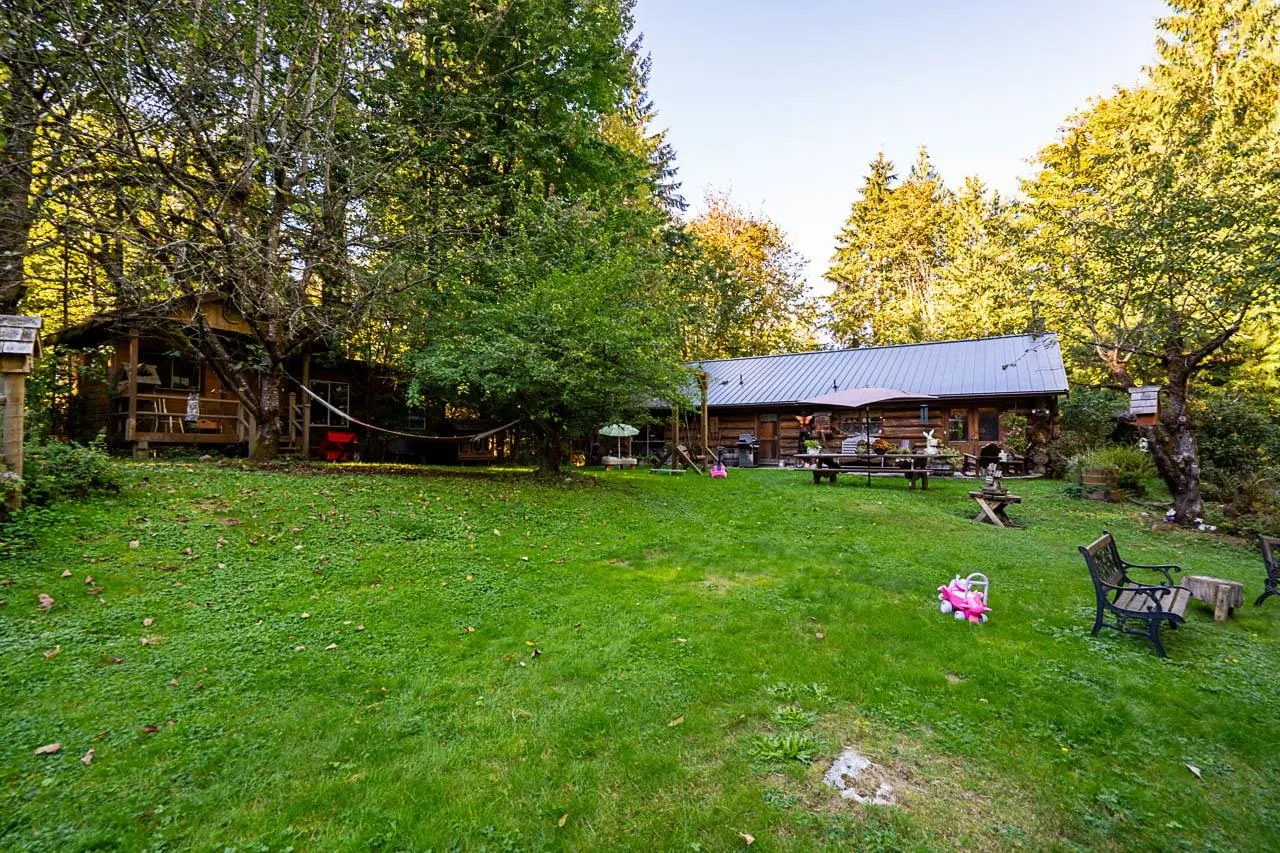 31742 Townshipline Avenue