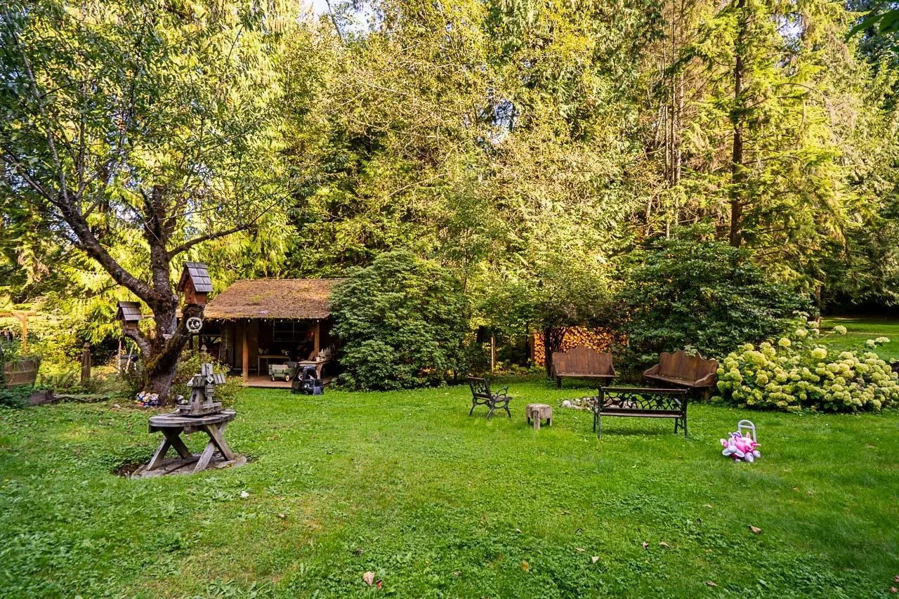 31742 Townshipline Avenue