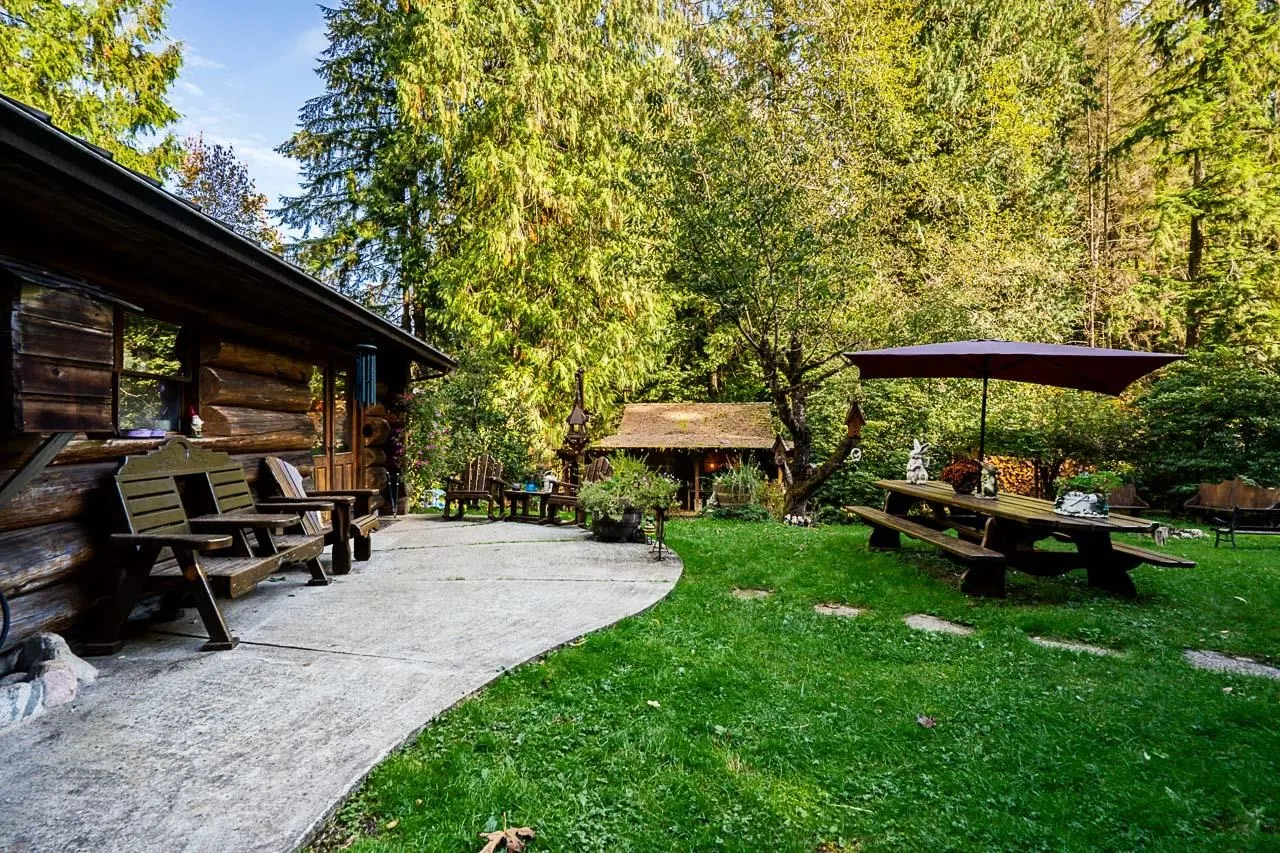 31742 Townshipline Avenue