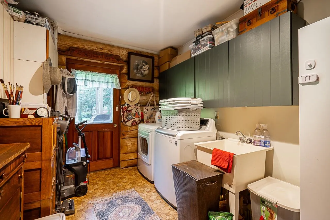 31742 Townshipline Avenue