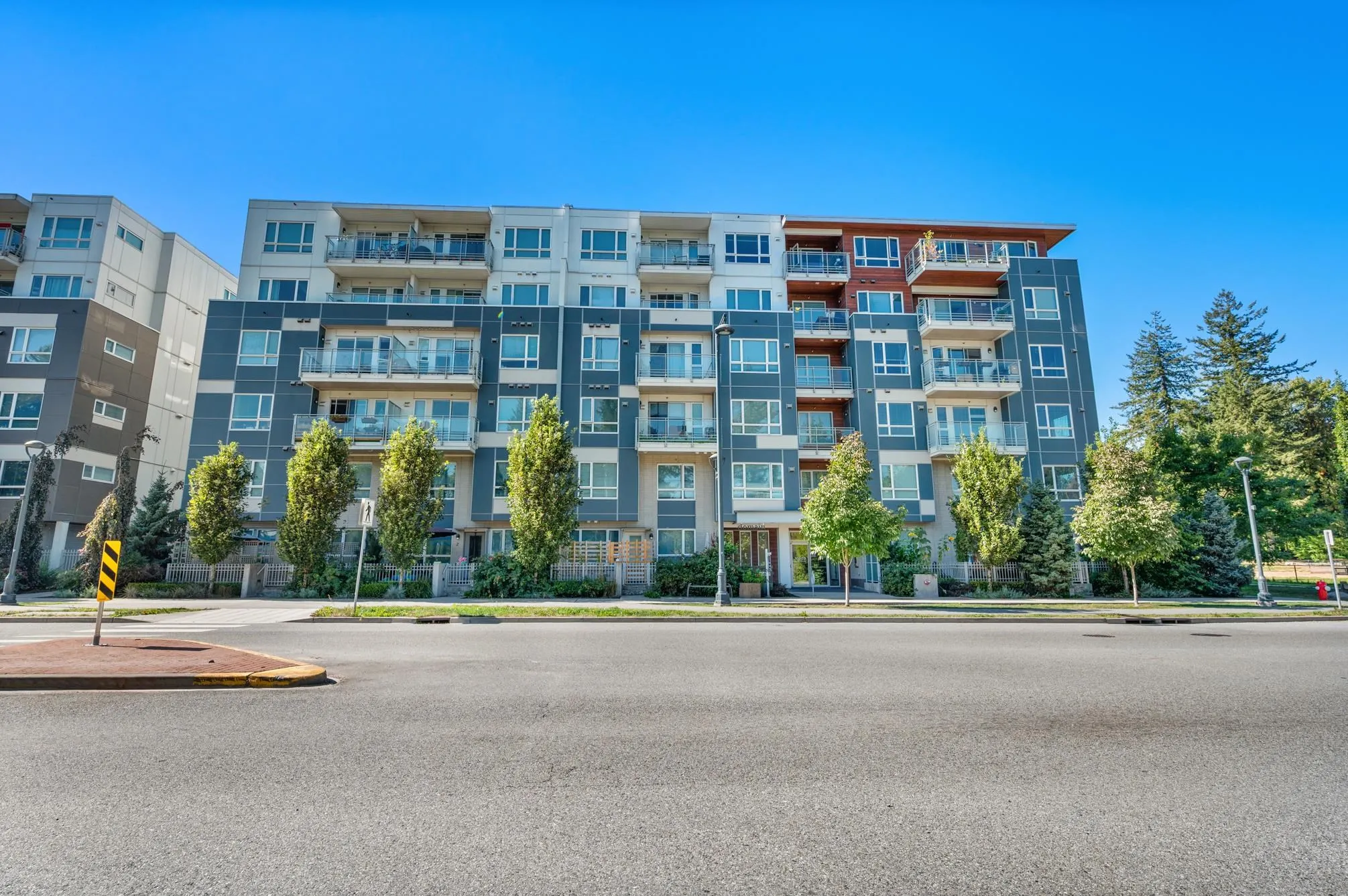 614 10603 140 Street
