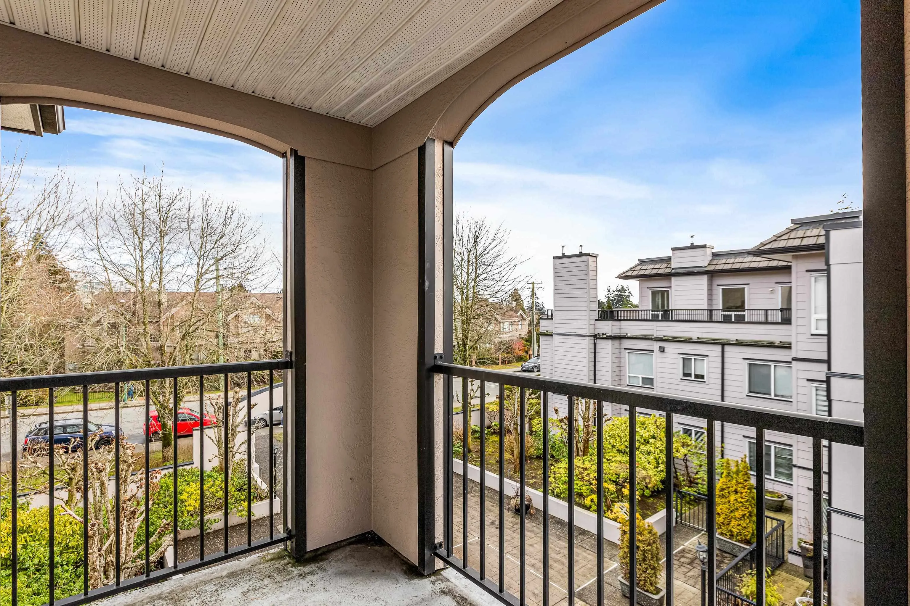 311 1533 Best Street