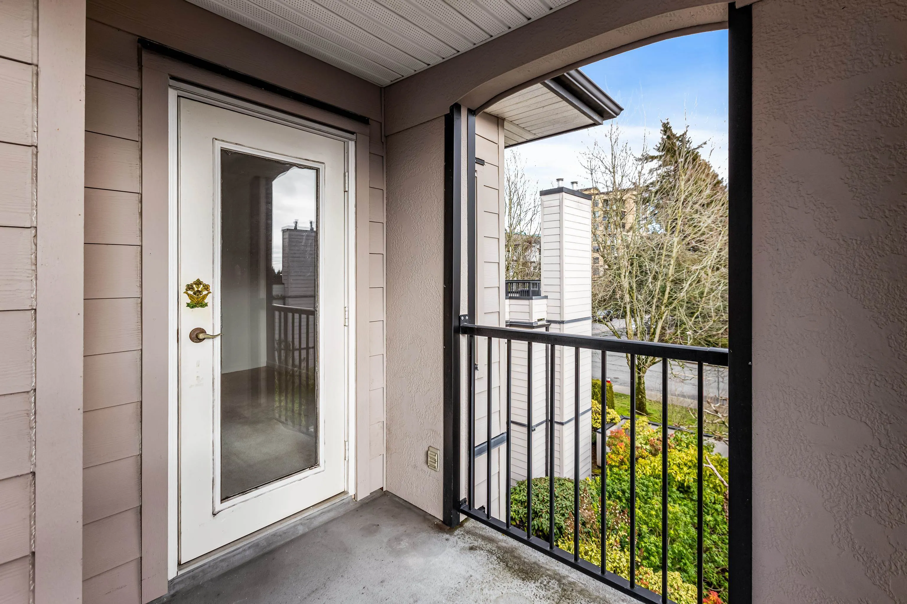 311 1533 Best Street