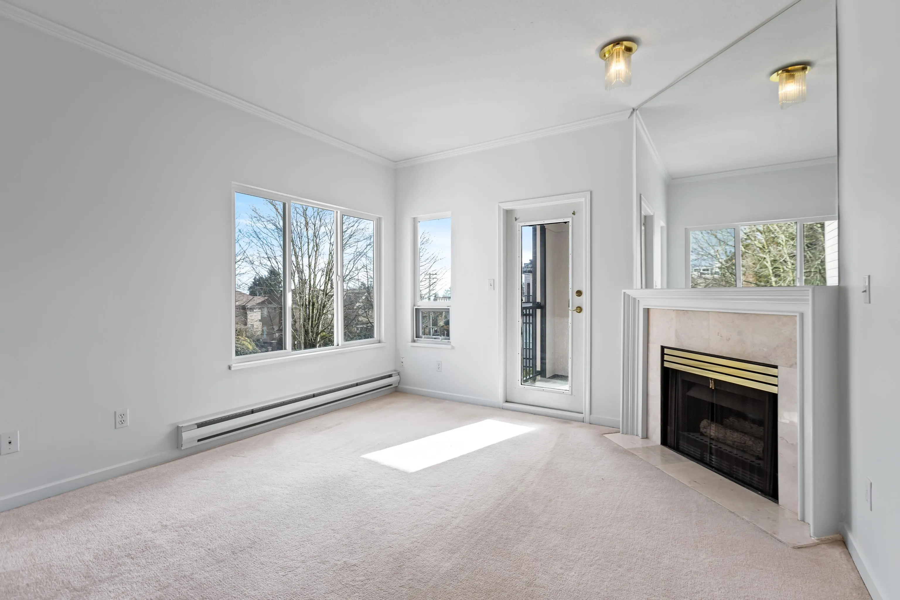 311 1533 Best Street
