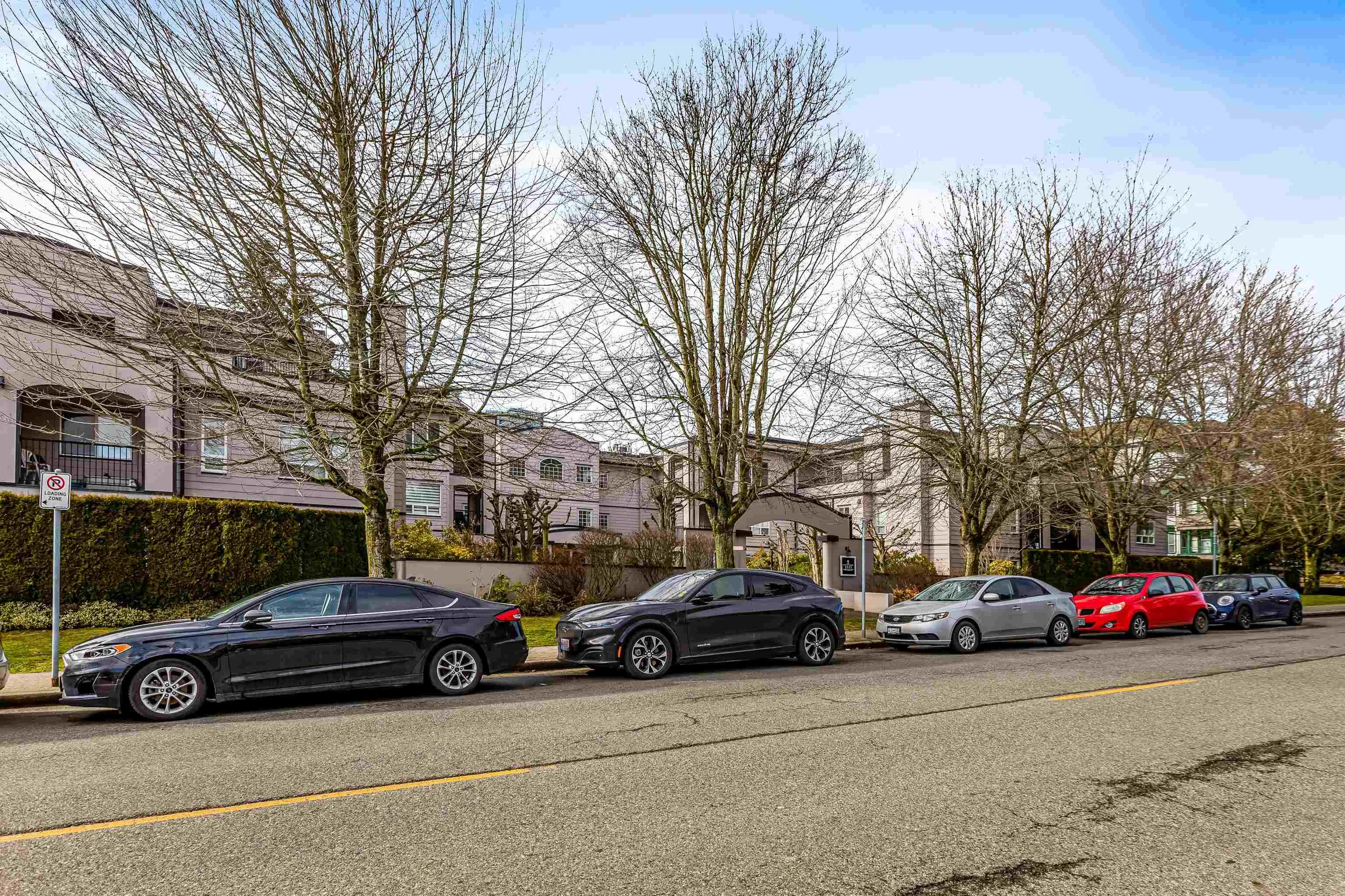 311 1533 Best Street