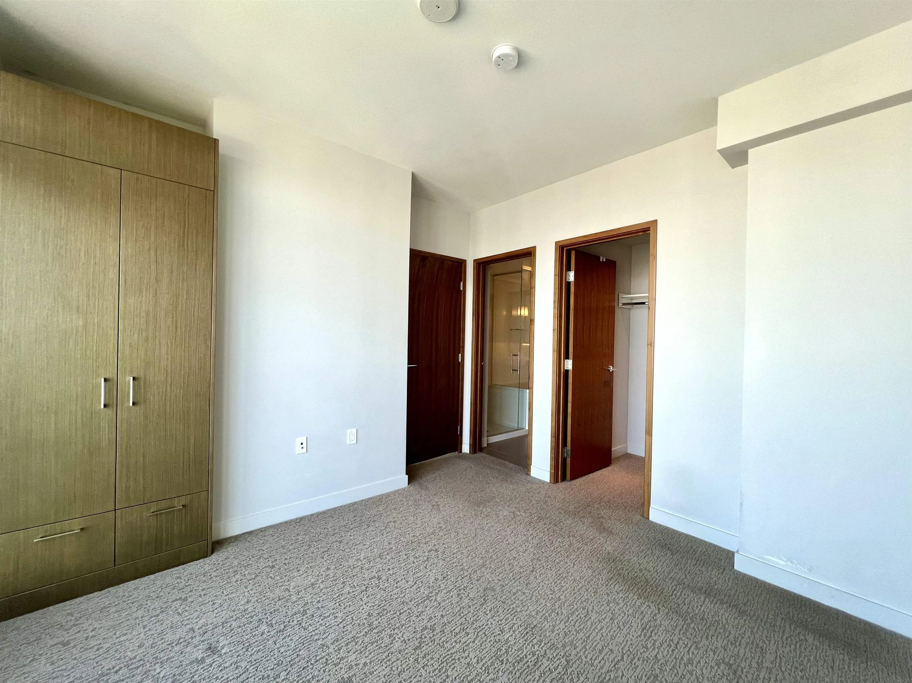 4108 13495 Central Avenue