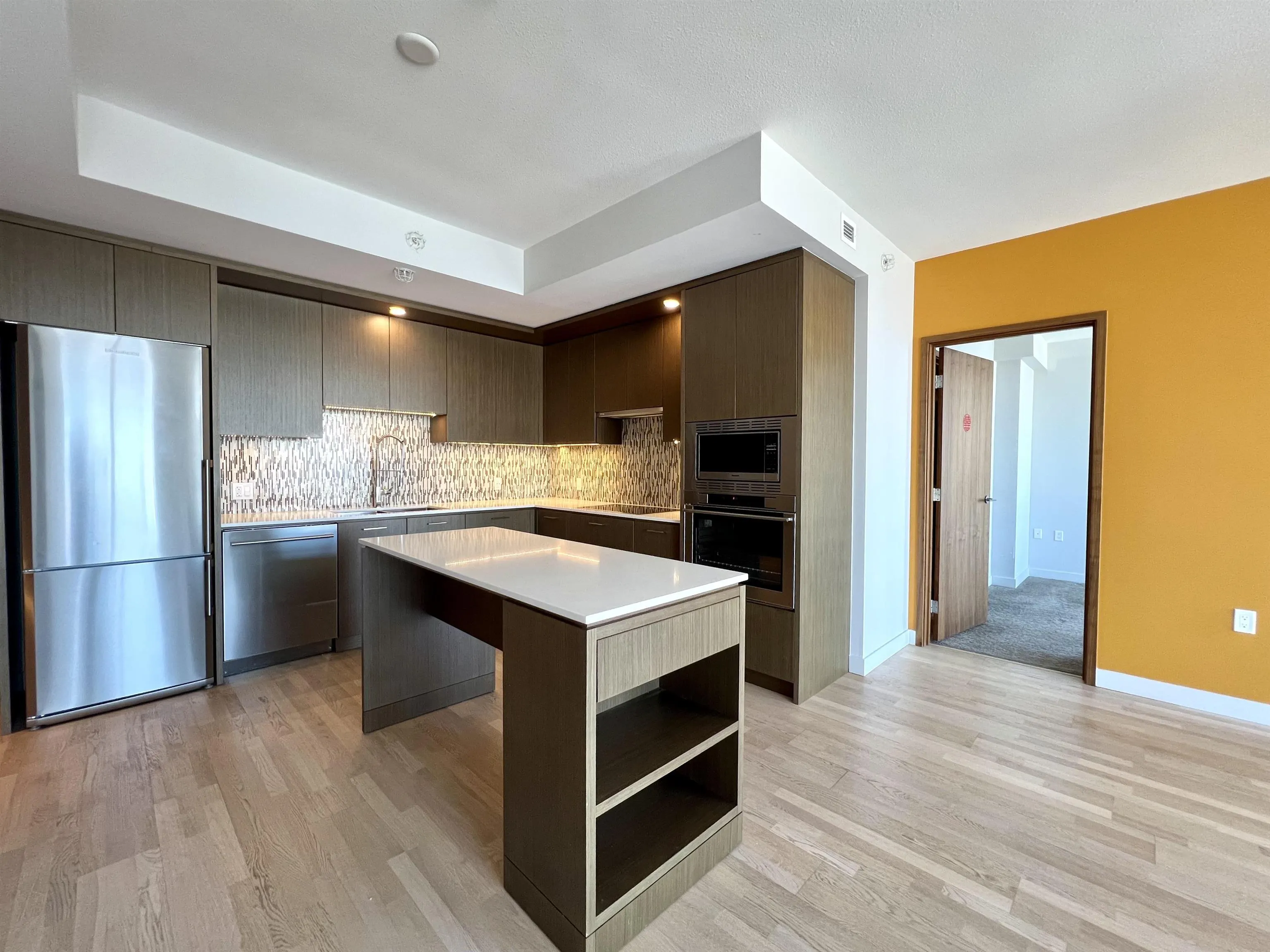 4108 13495 Central Avenue