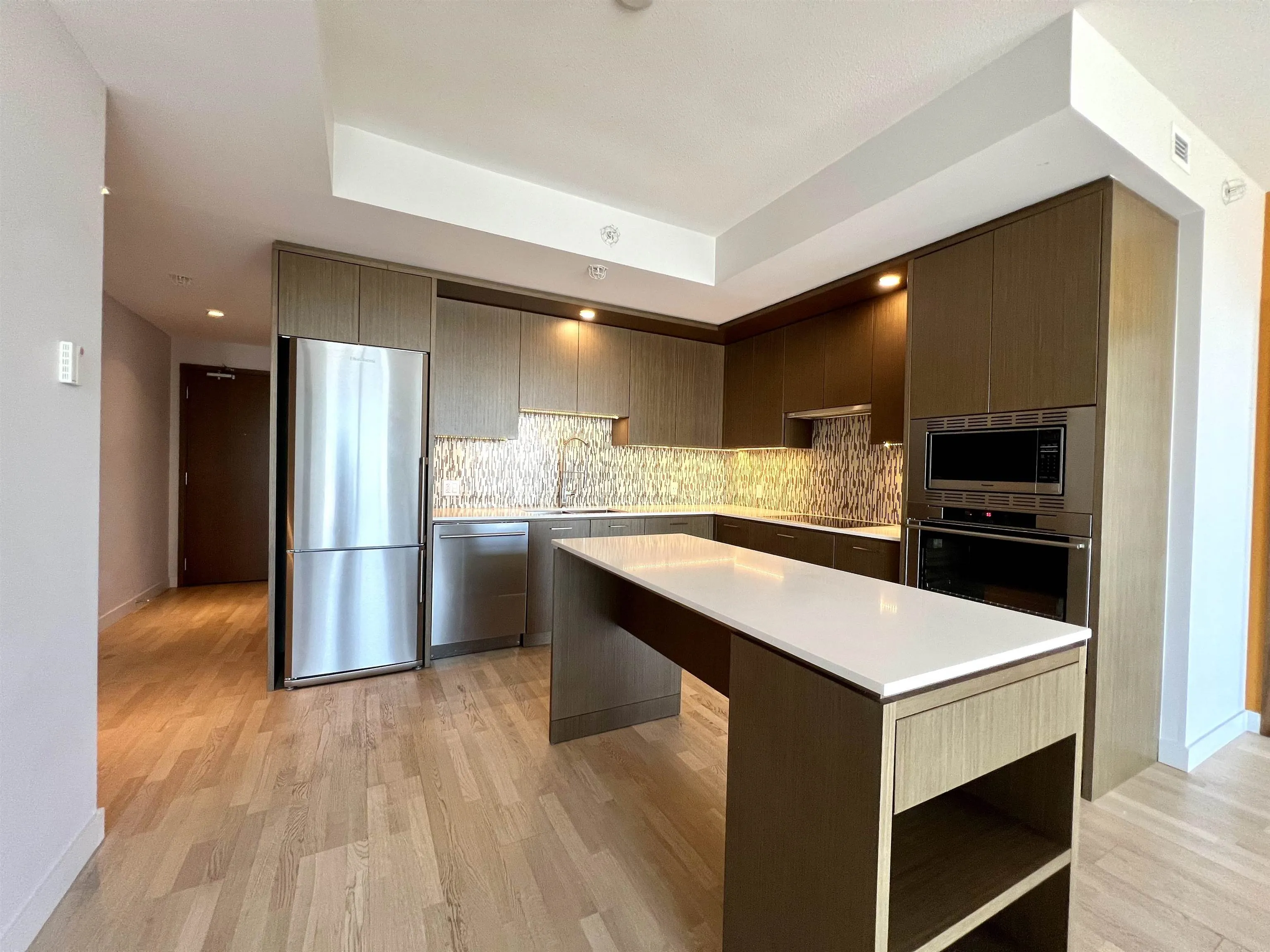 4108 13495 Central Avenue