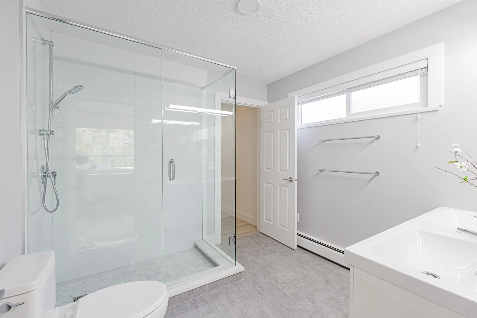 6220 Garnet Drive